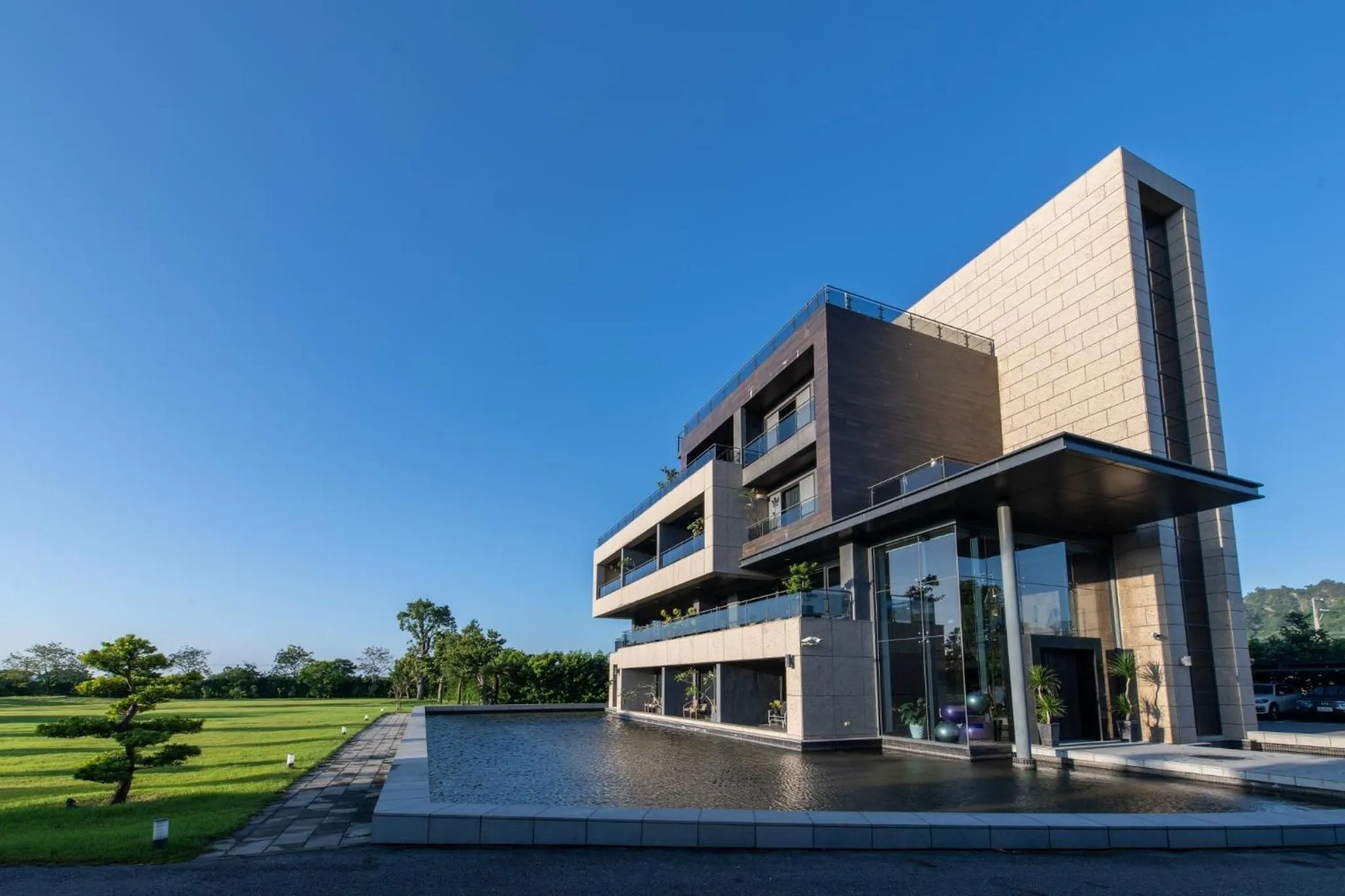 Property building in Tan Villa