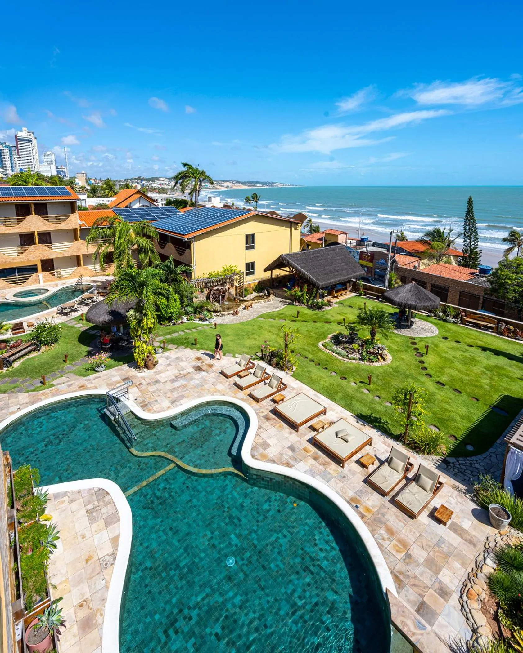 Swimming pool in Natal Dunnas Hotel