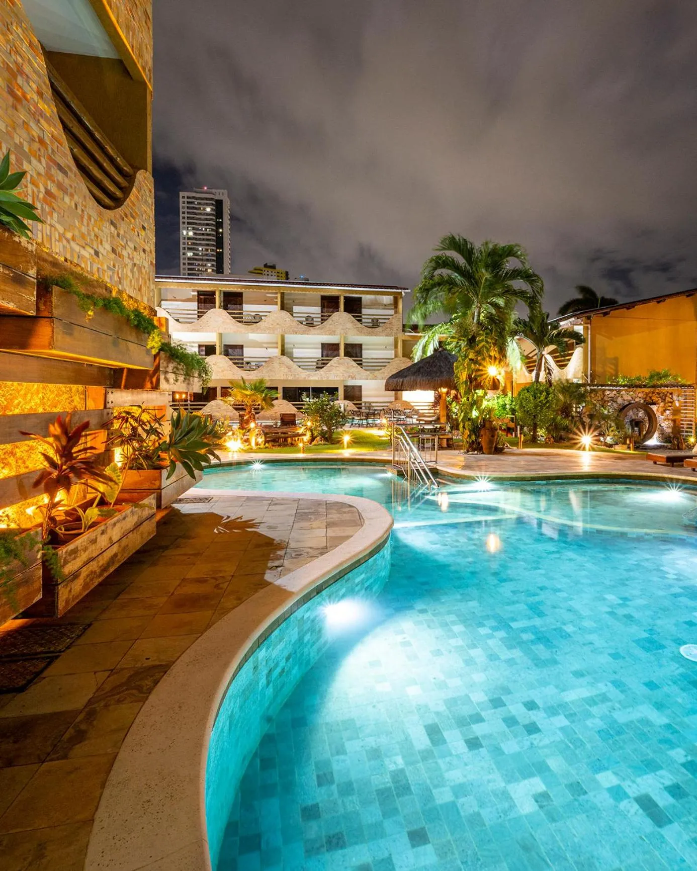 Swimming pool in Natal Dunnas Hotel