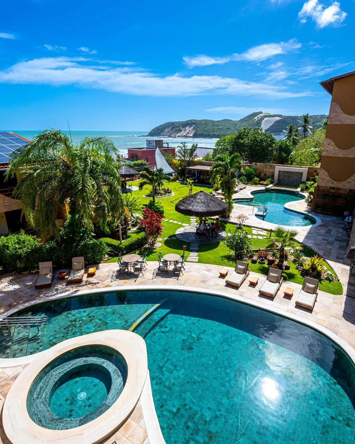 Swimming pool in Natal Dunnas Hotel