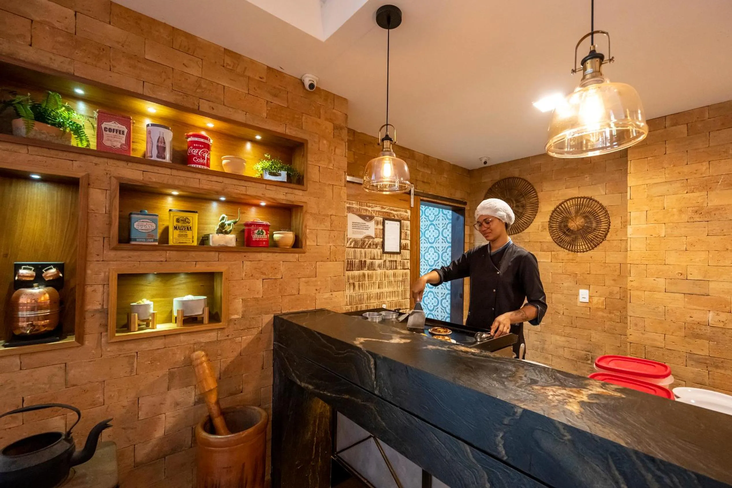 Restaurant/places to eat in Natal Dunnas Hotel