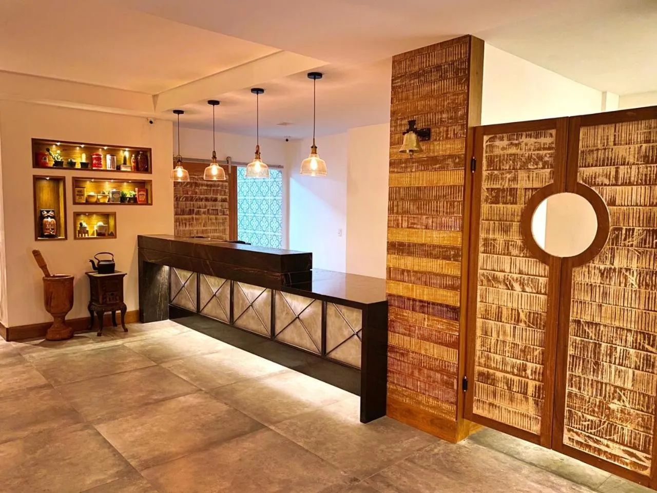 Restaurant/places to eat in Natal Dunnas Hotel