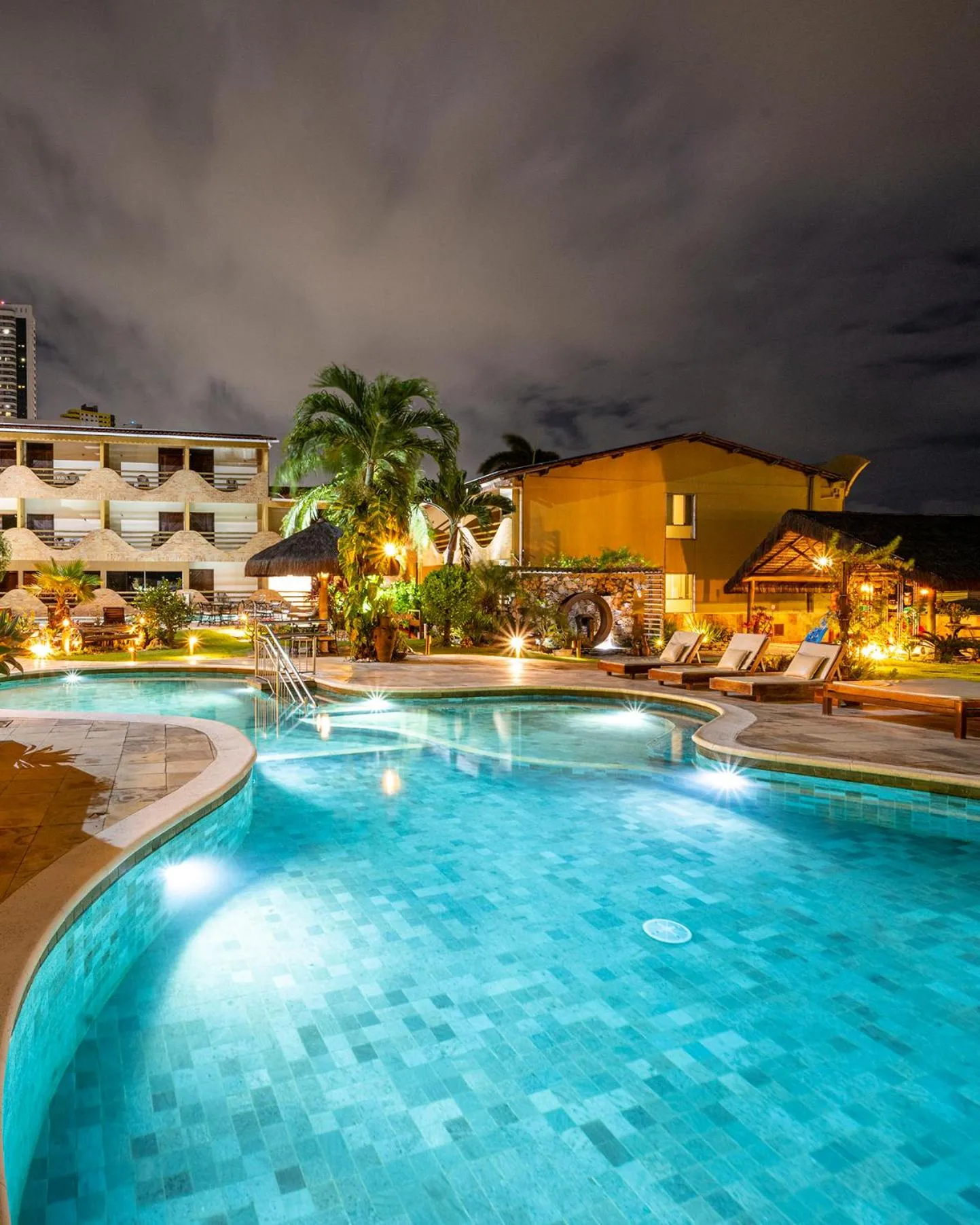 Swimming pool in Natal Dunnas Hotel