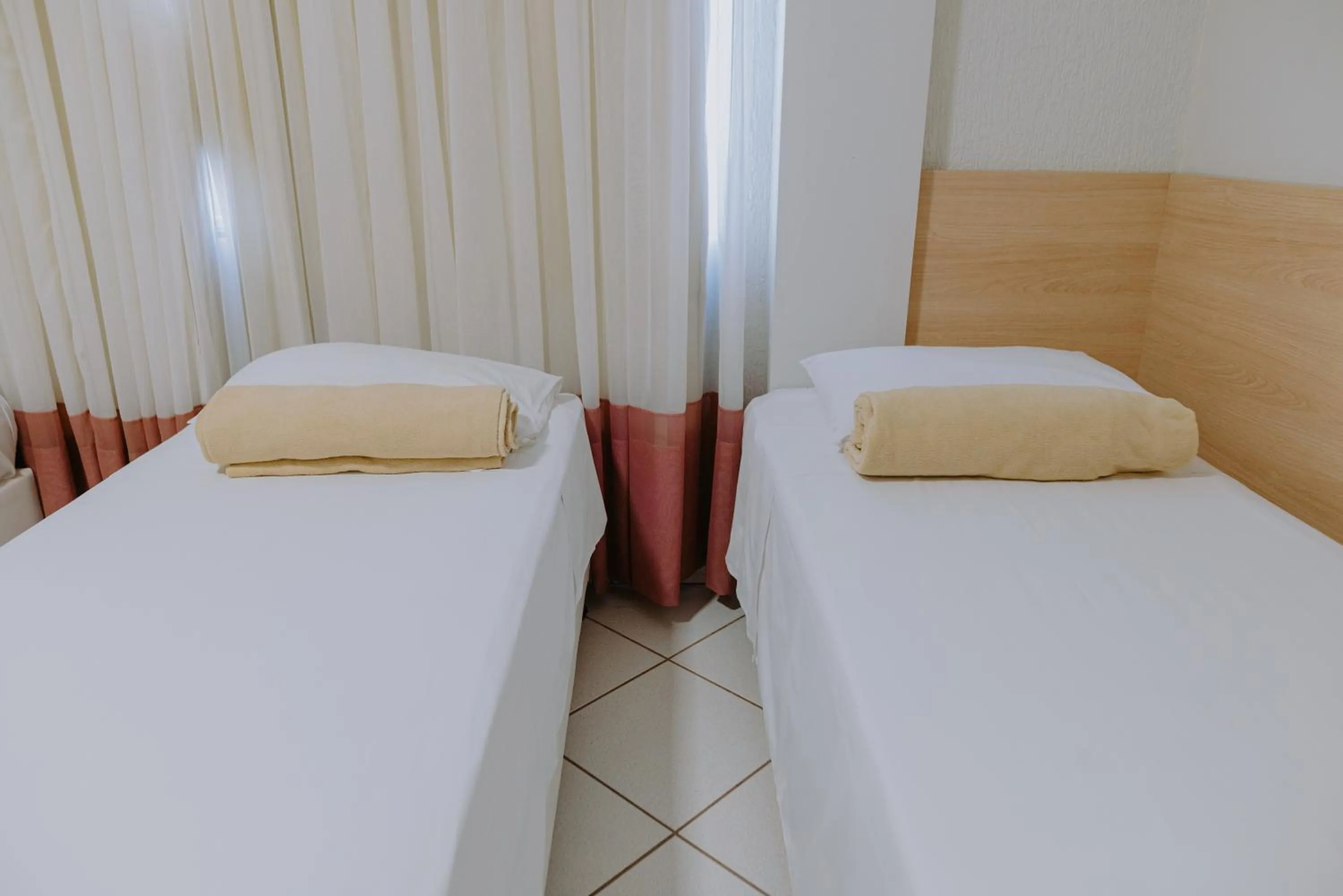 Bedroom, Bed in Lago Da Palma