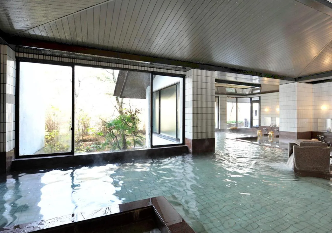 Public Bath in Itoen Hotel New Sakura