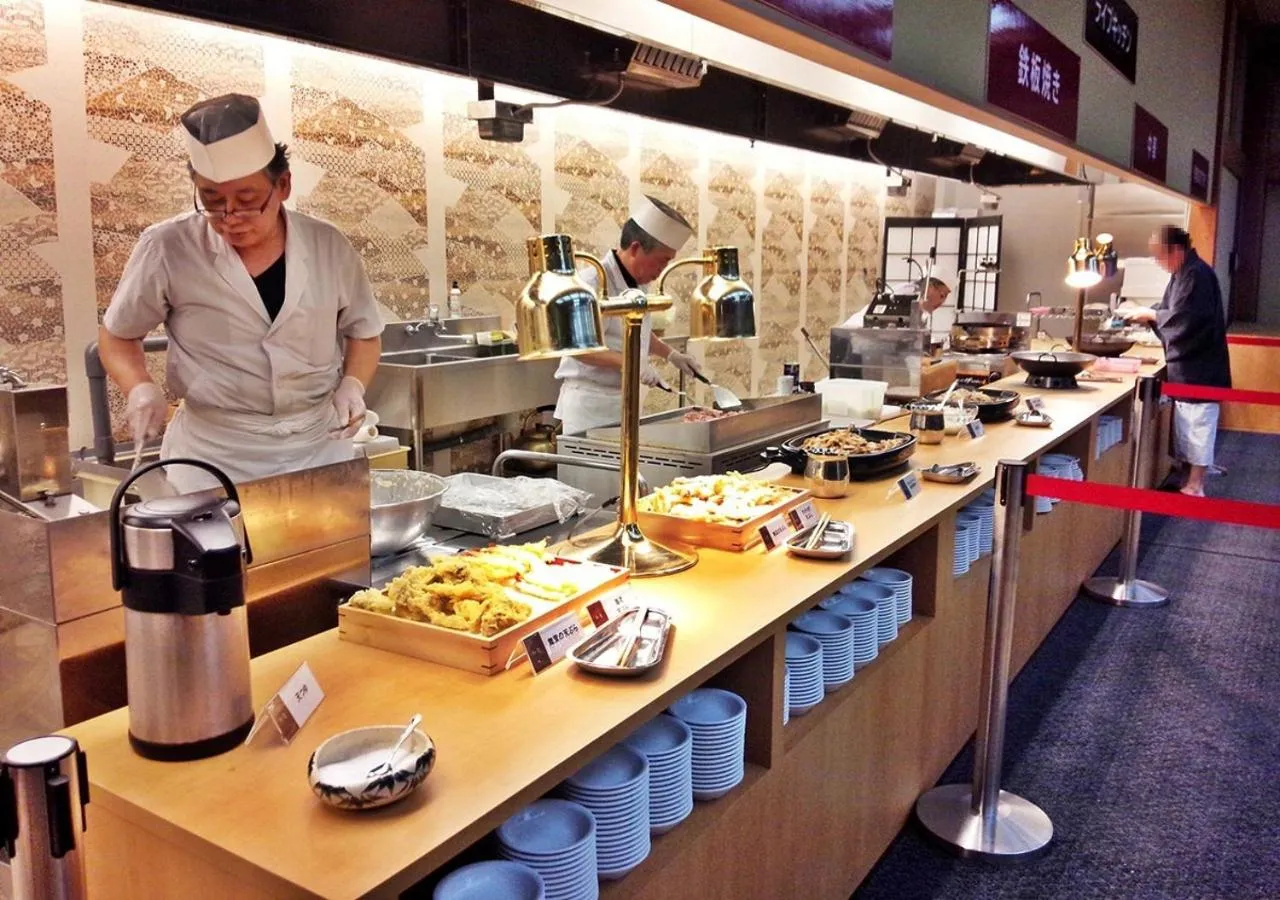 Dinner in Itoen Hotel New Sakura