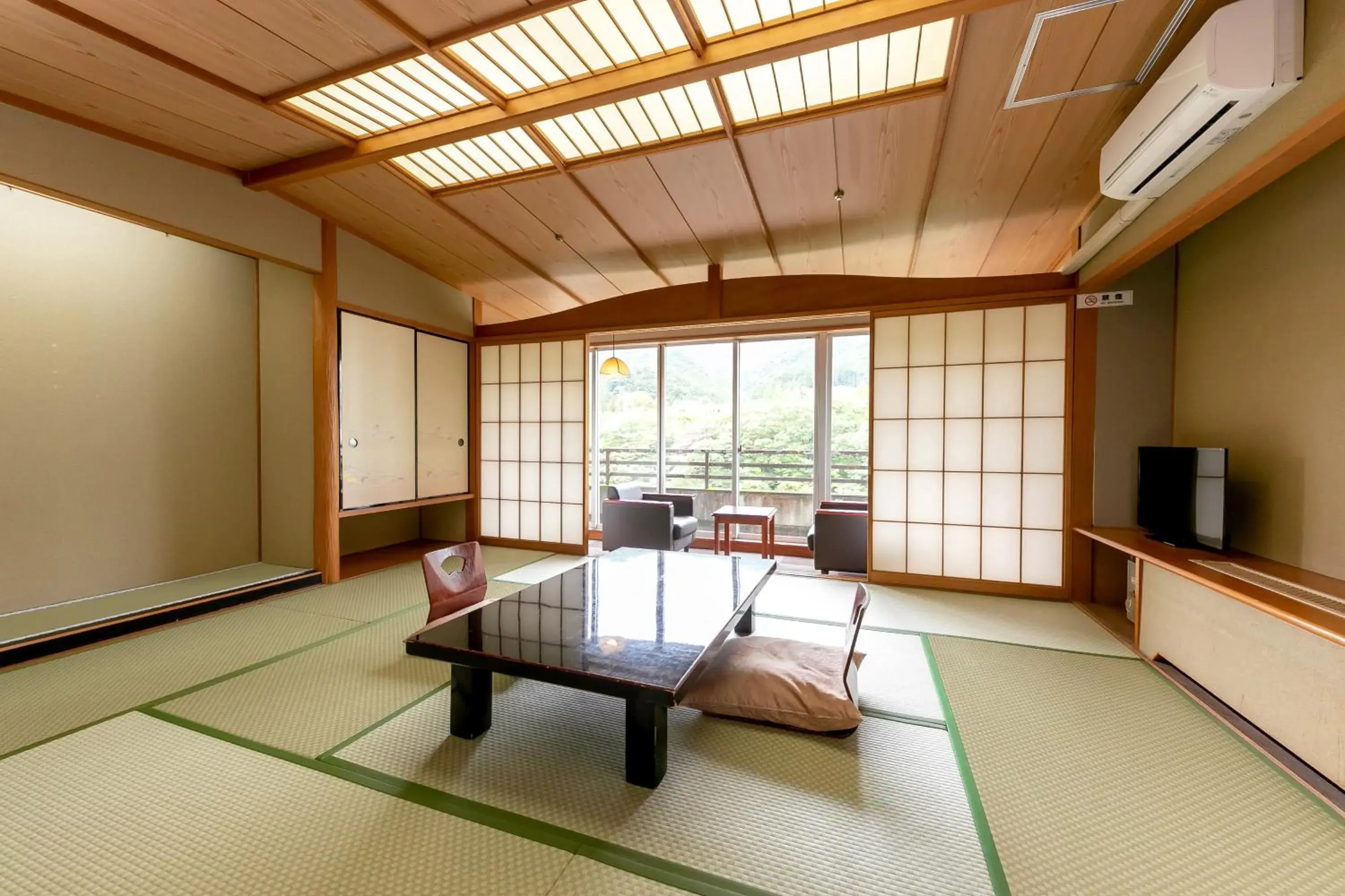 Standard Family Room - single occupancy in Itoen Hotel New Sakura Standard Family Room - single occupancy in Itoen Hotel New Sakura