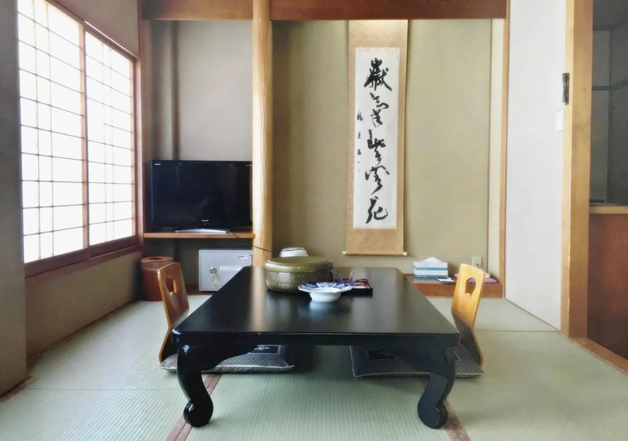 Photo of the whole room in Itoen Hotel New Sakura