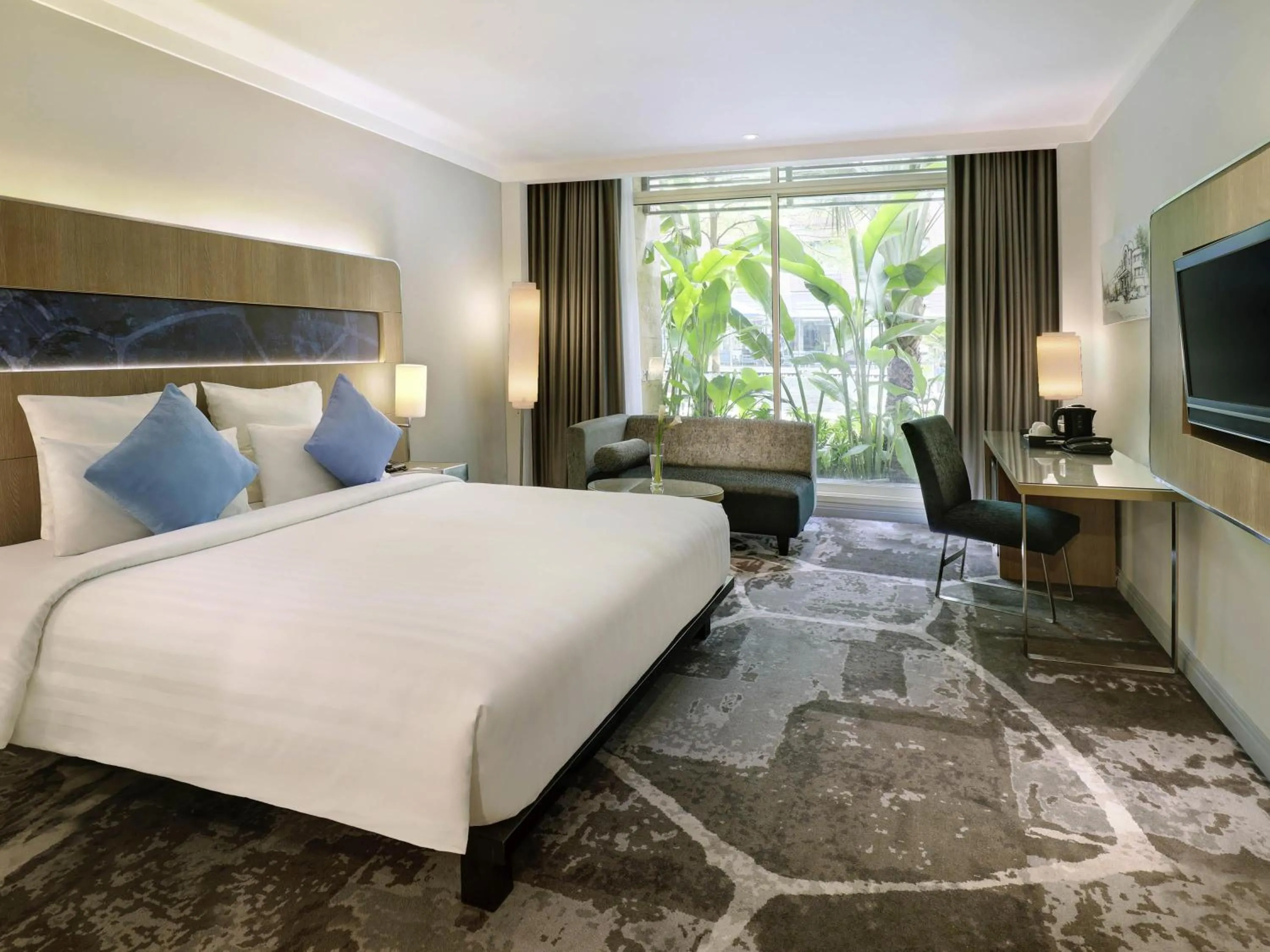 Bedroom, Bed in Novotel Jakarta Mangga Dua Square