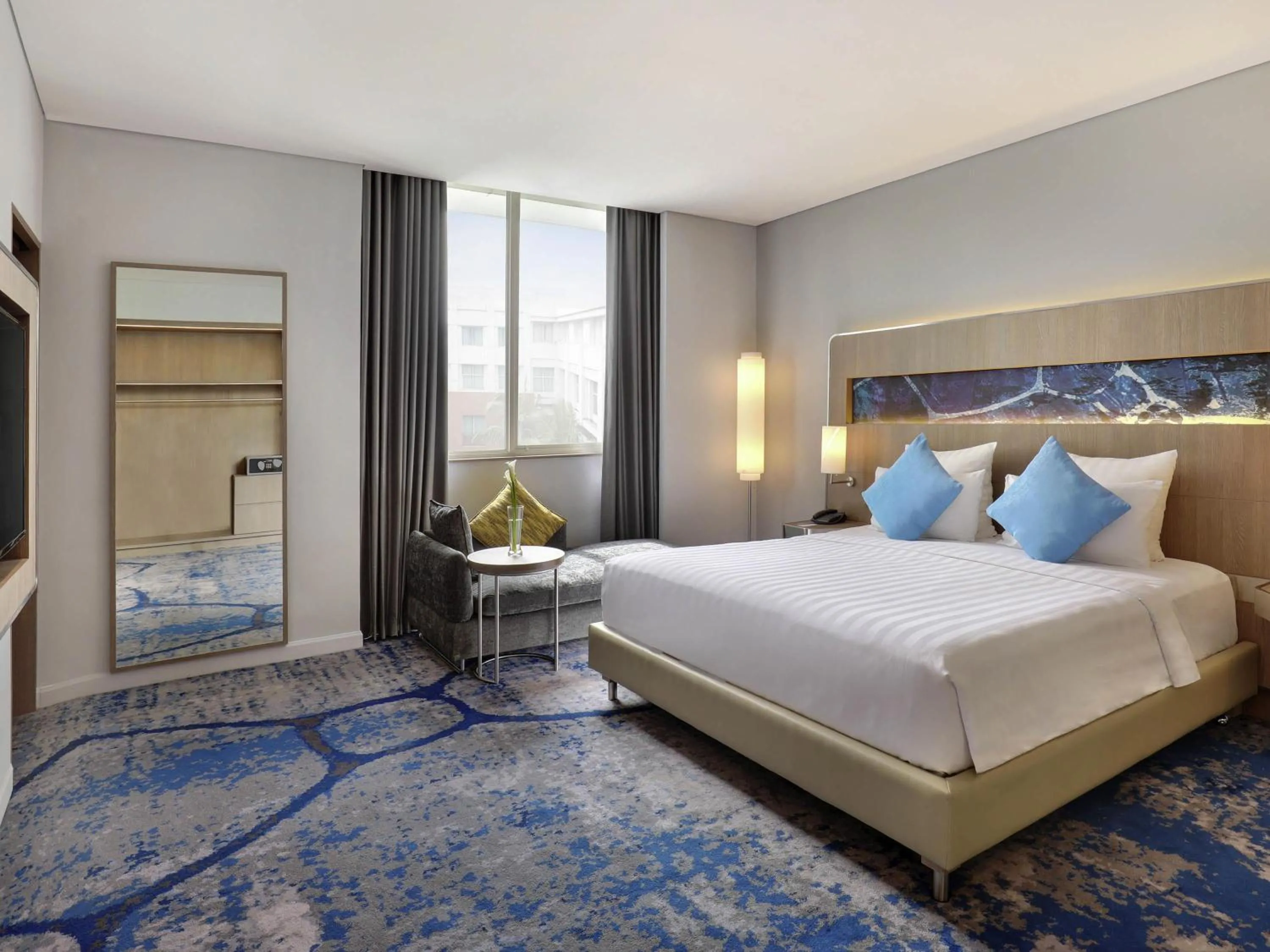 Bedroom, Bed in Novotel Jakarta Mangga Dua Square