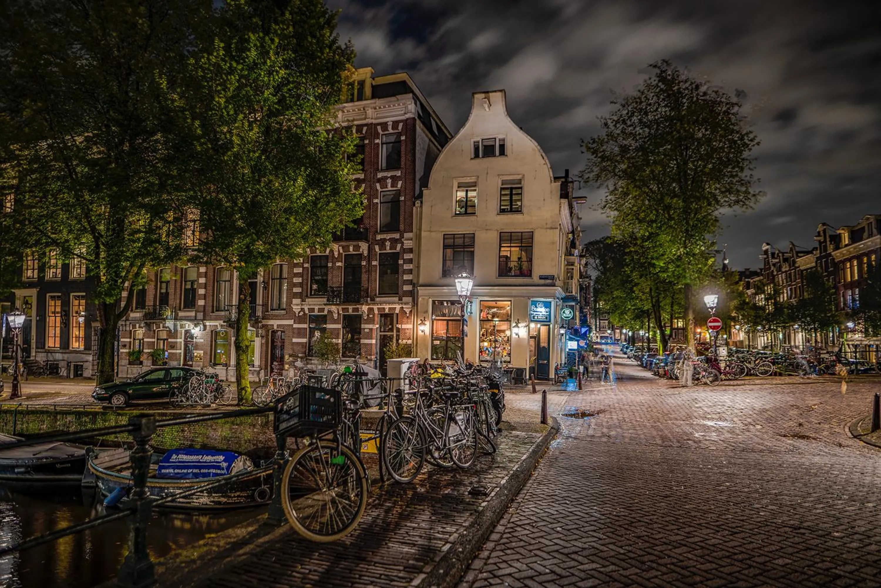 Neighbourhood in Leidse Square 5 star Luxury Apartment