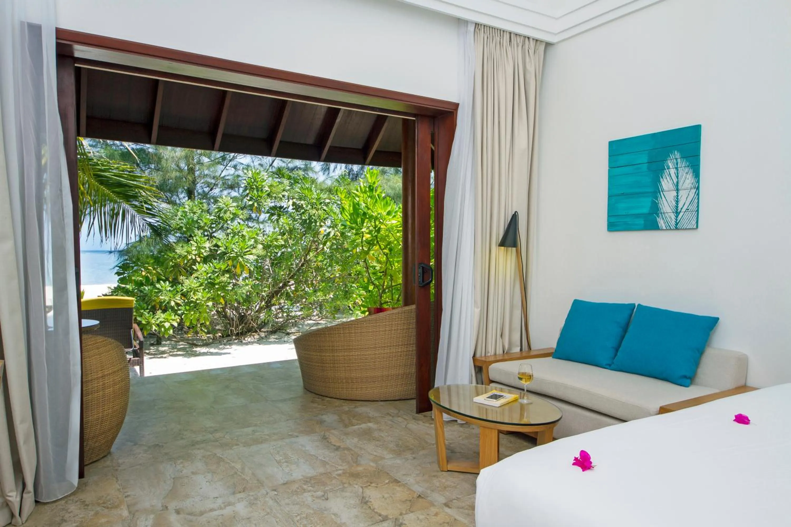 Bedroom, Bed in Summer Island Maldives