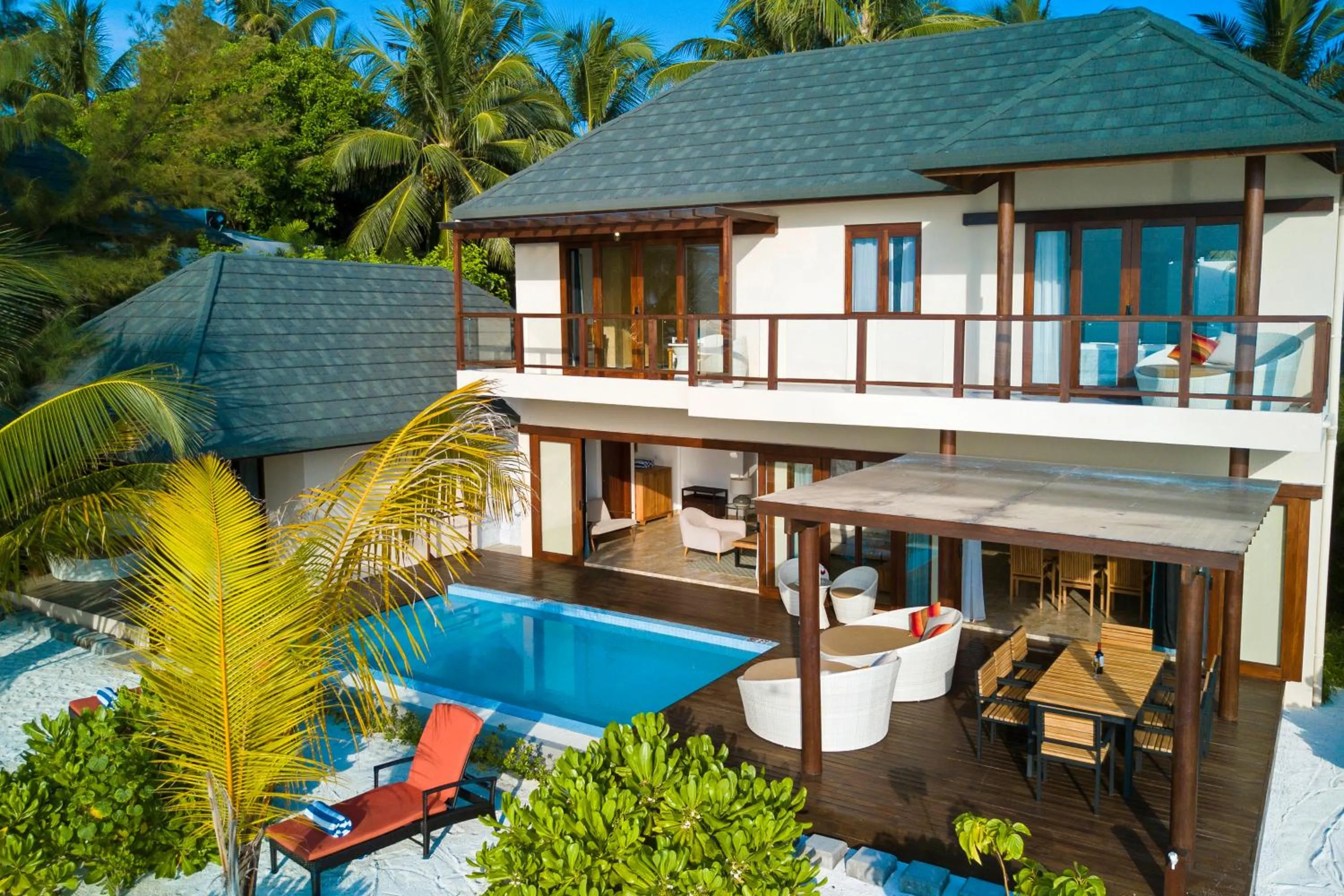 Property building in Summer Island Maldives