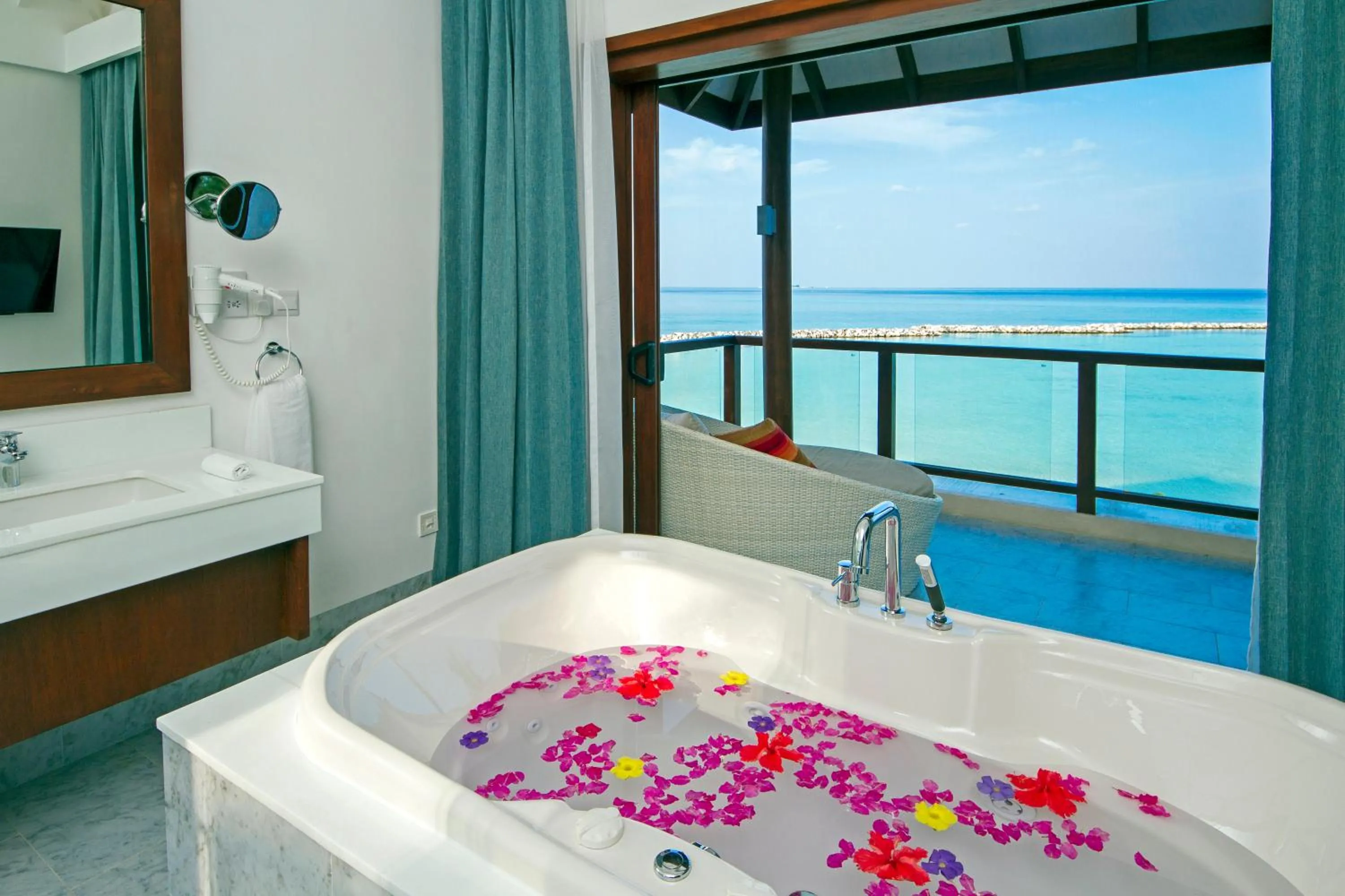 Bathroom in Summer Island Maldives