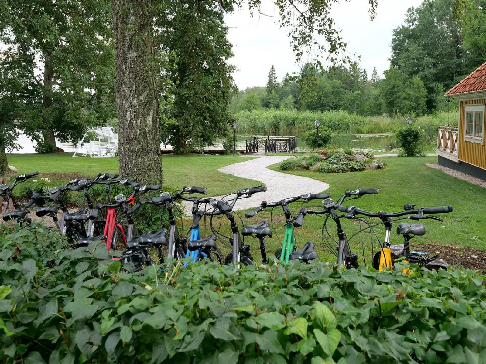 Cycling in Dufweholms Herrgård