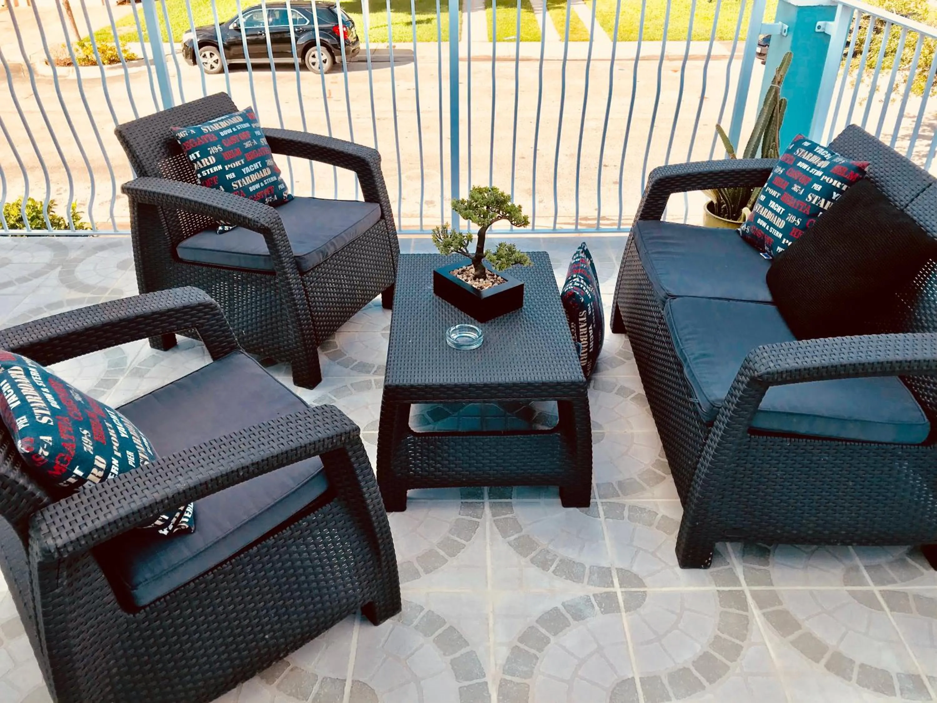 Balcony/Terrace in Blue House Miami