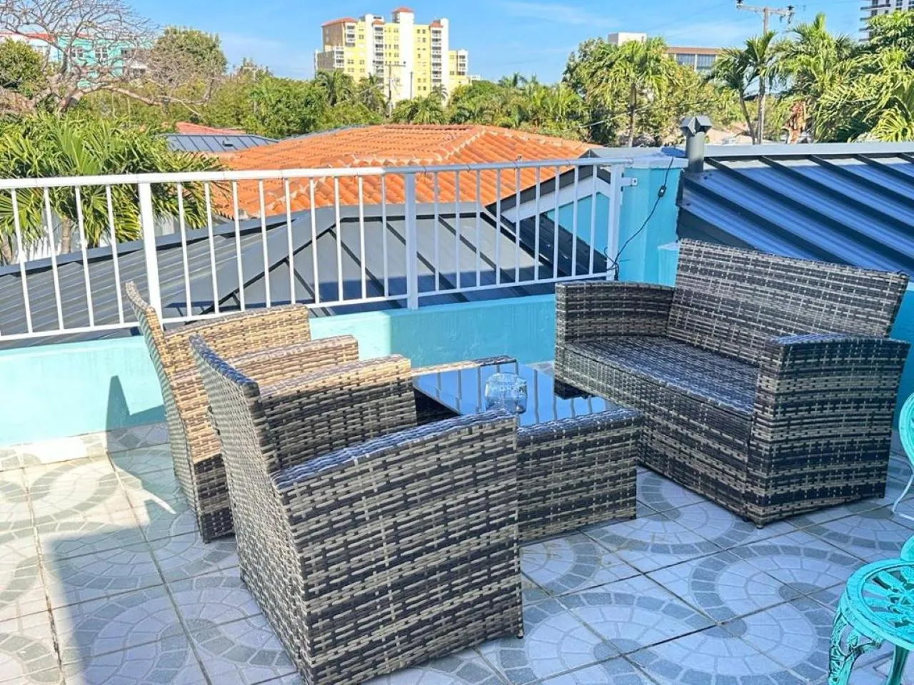 Balcony/Terrace in Blue House Miami