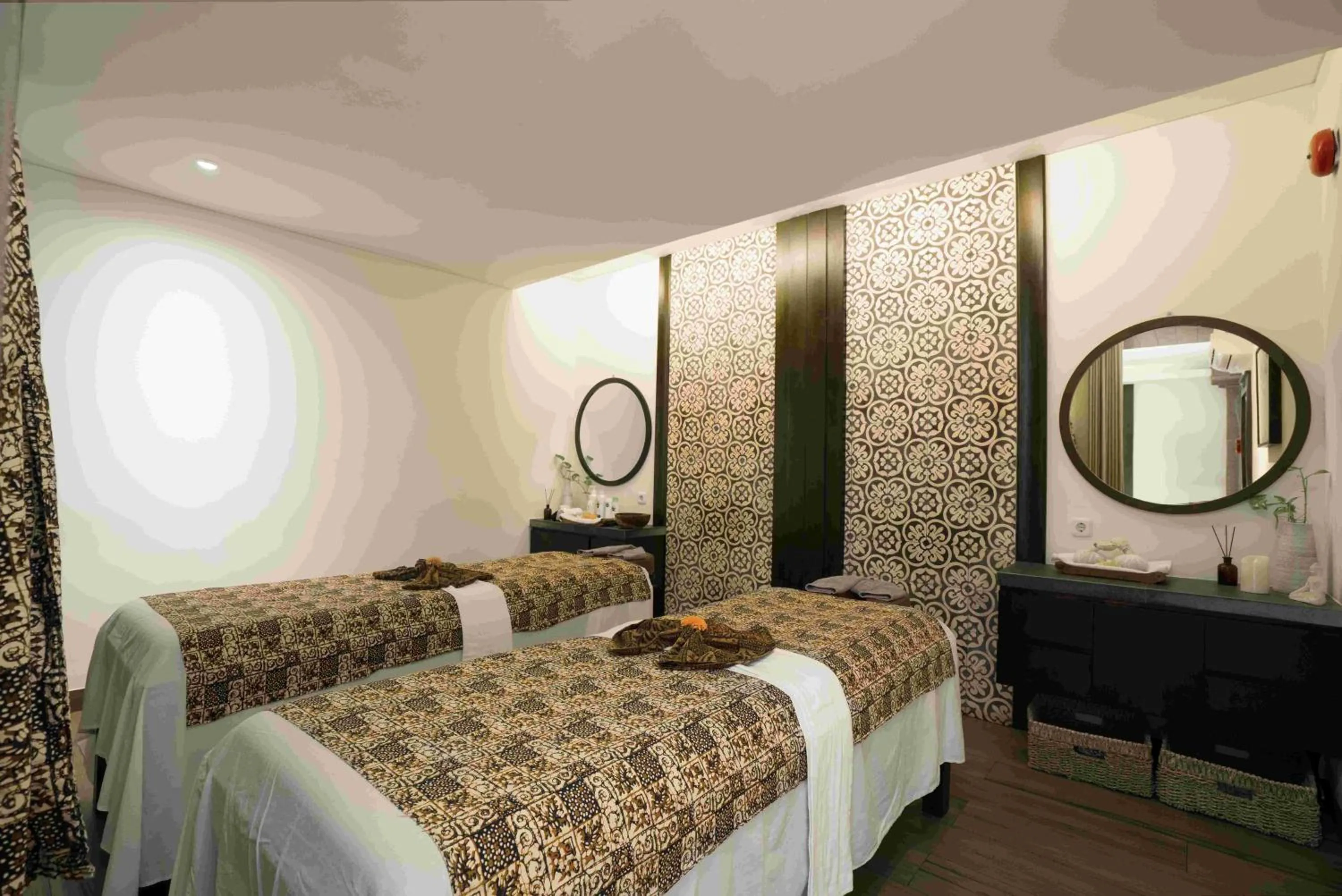 Spa and wellness centre/facilities, Bed in The Vira Bali Boutique Hotel & Suite