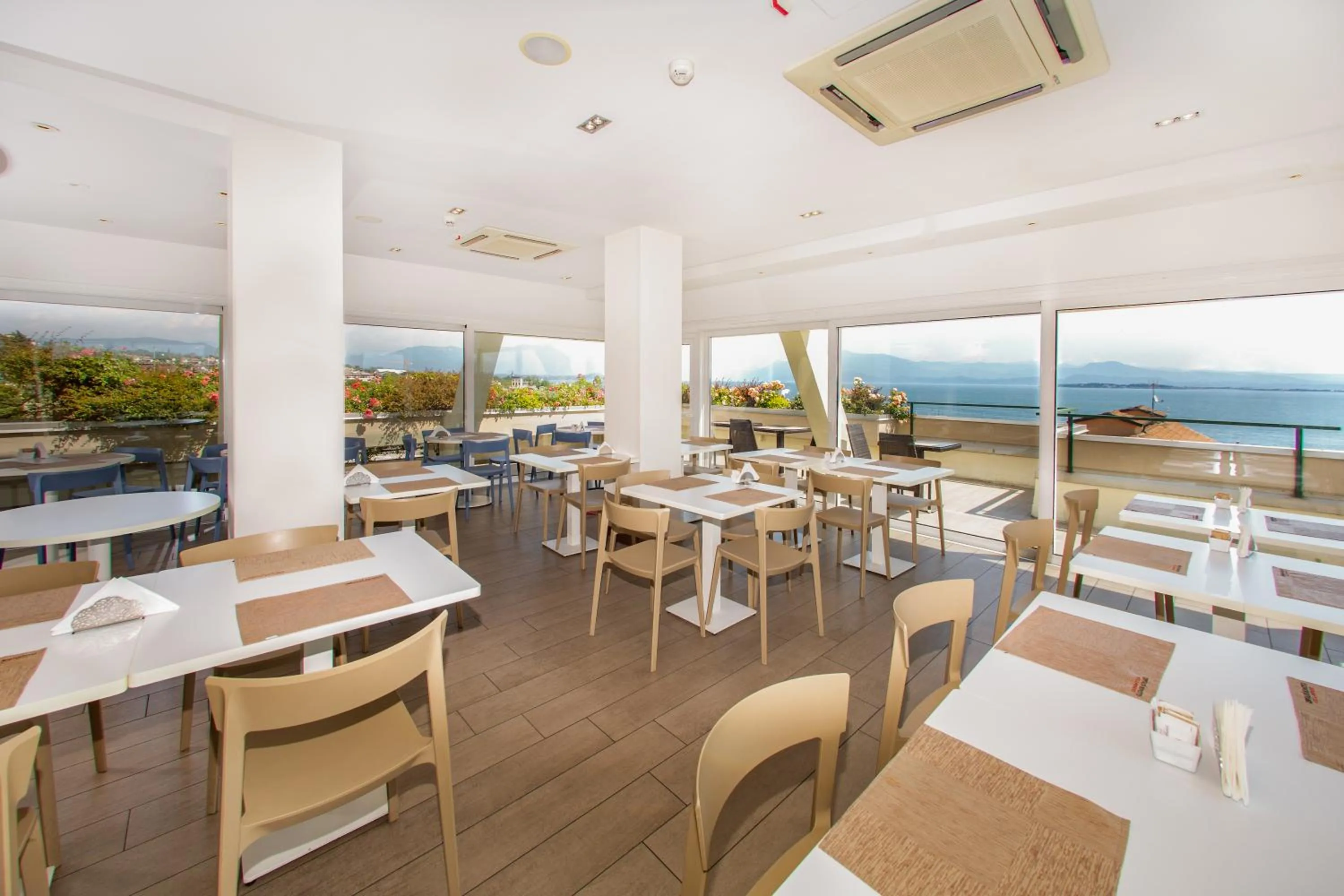 Breakfast in Hotel Bonotto