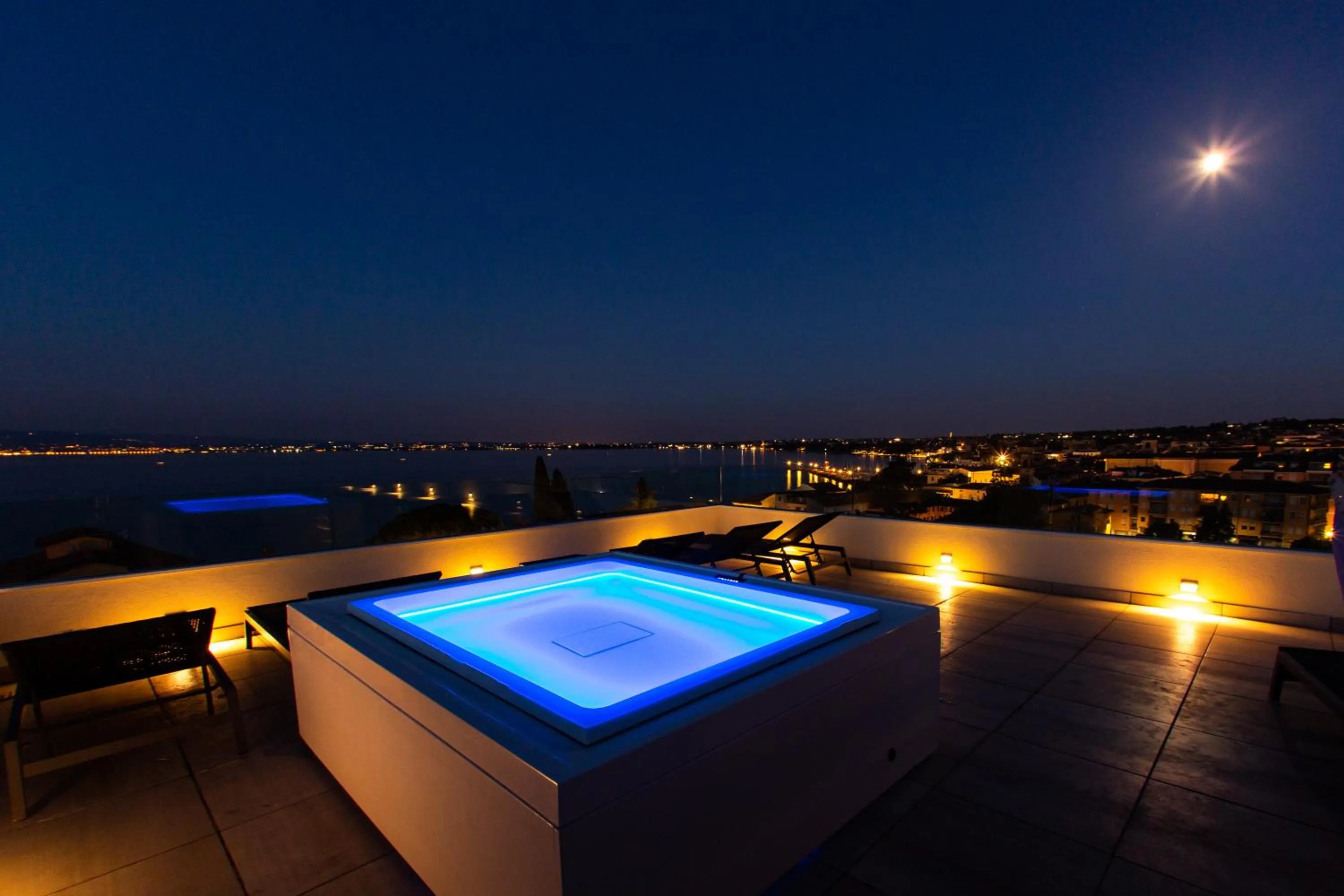 Hot Tub in Hotel Bonotto