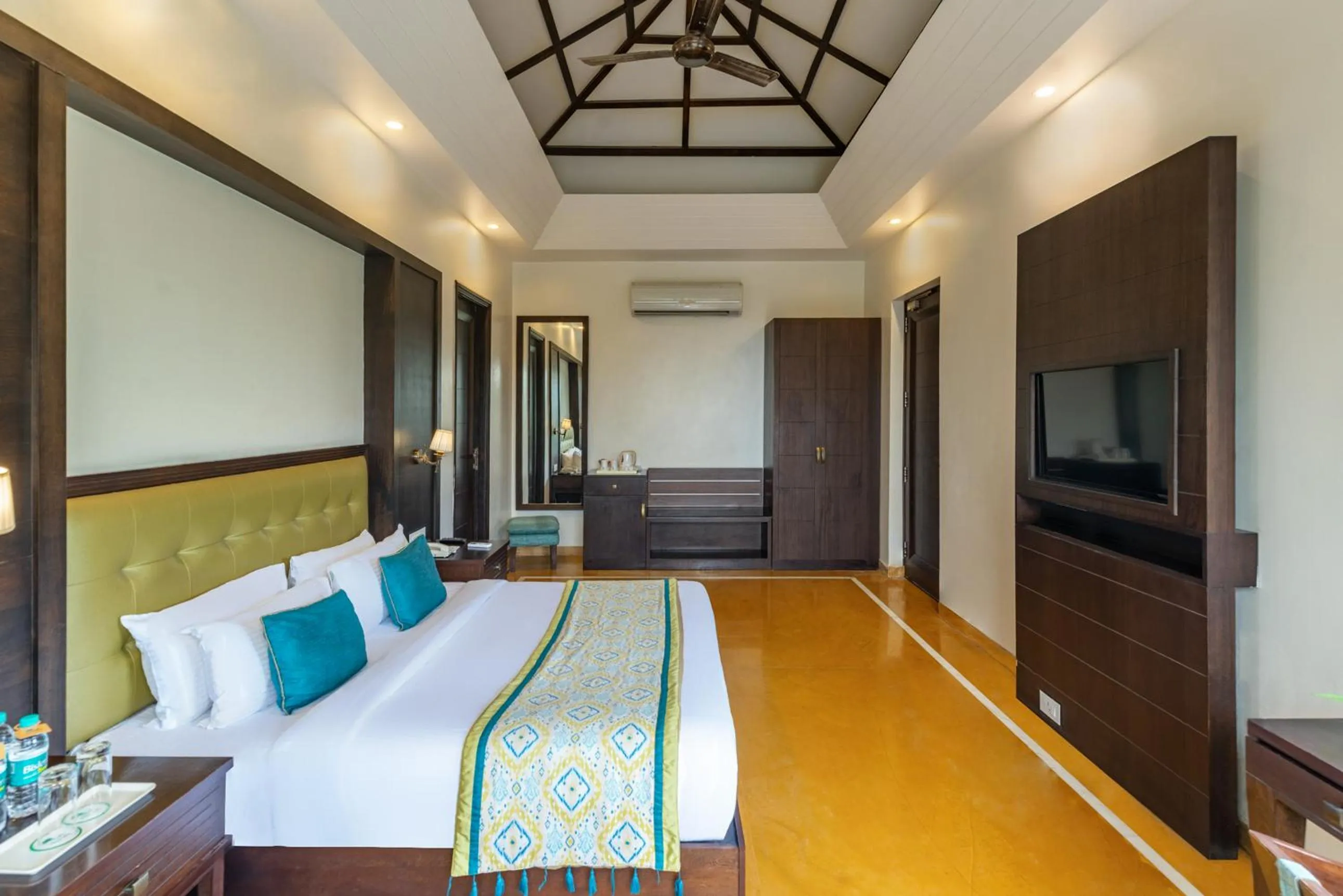 Bed in Mahua Bagh Resort Kumbhalgarh