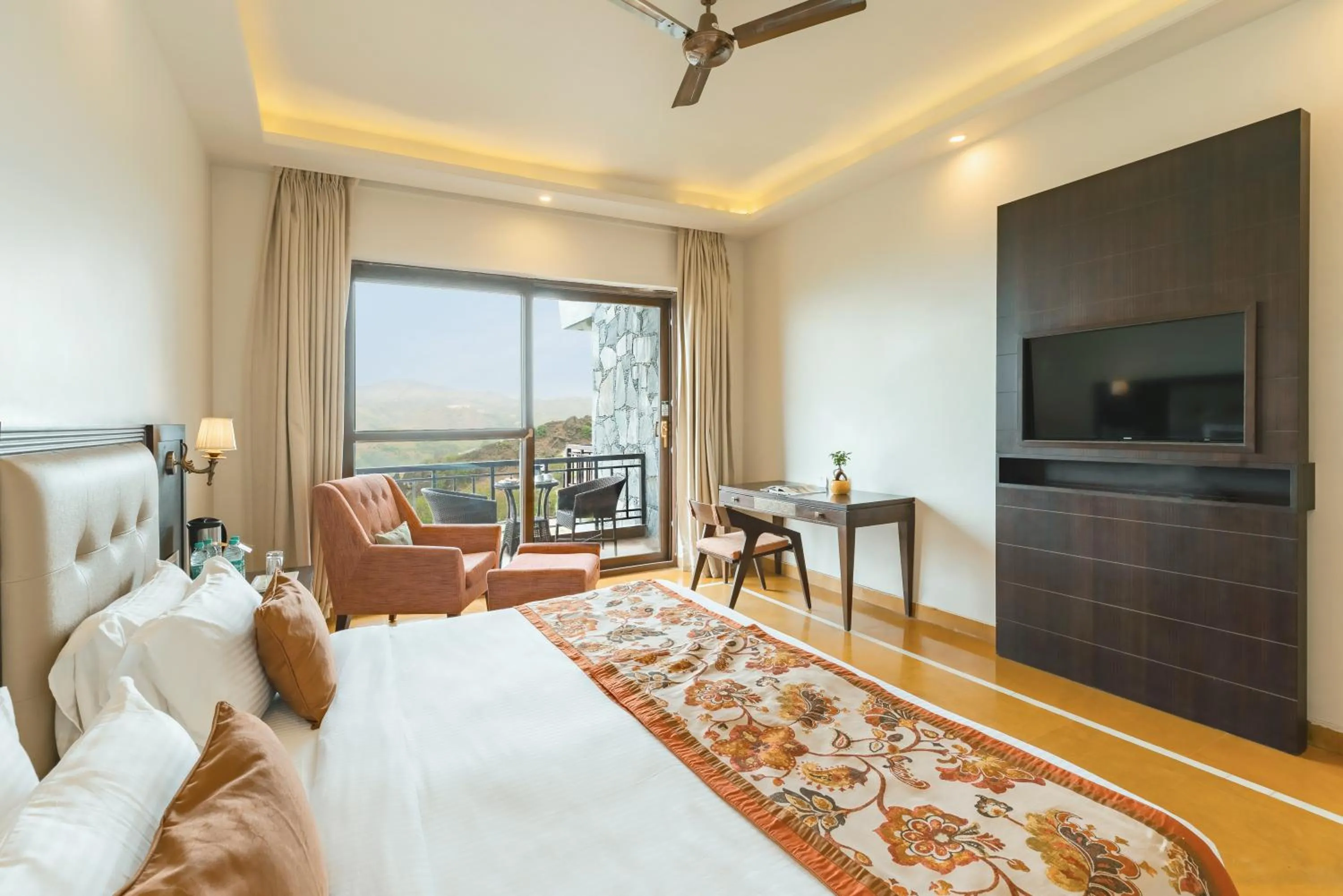 Bed in Mahua Bagh Resort Kumbhalgarh