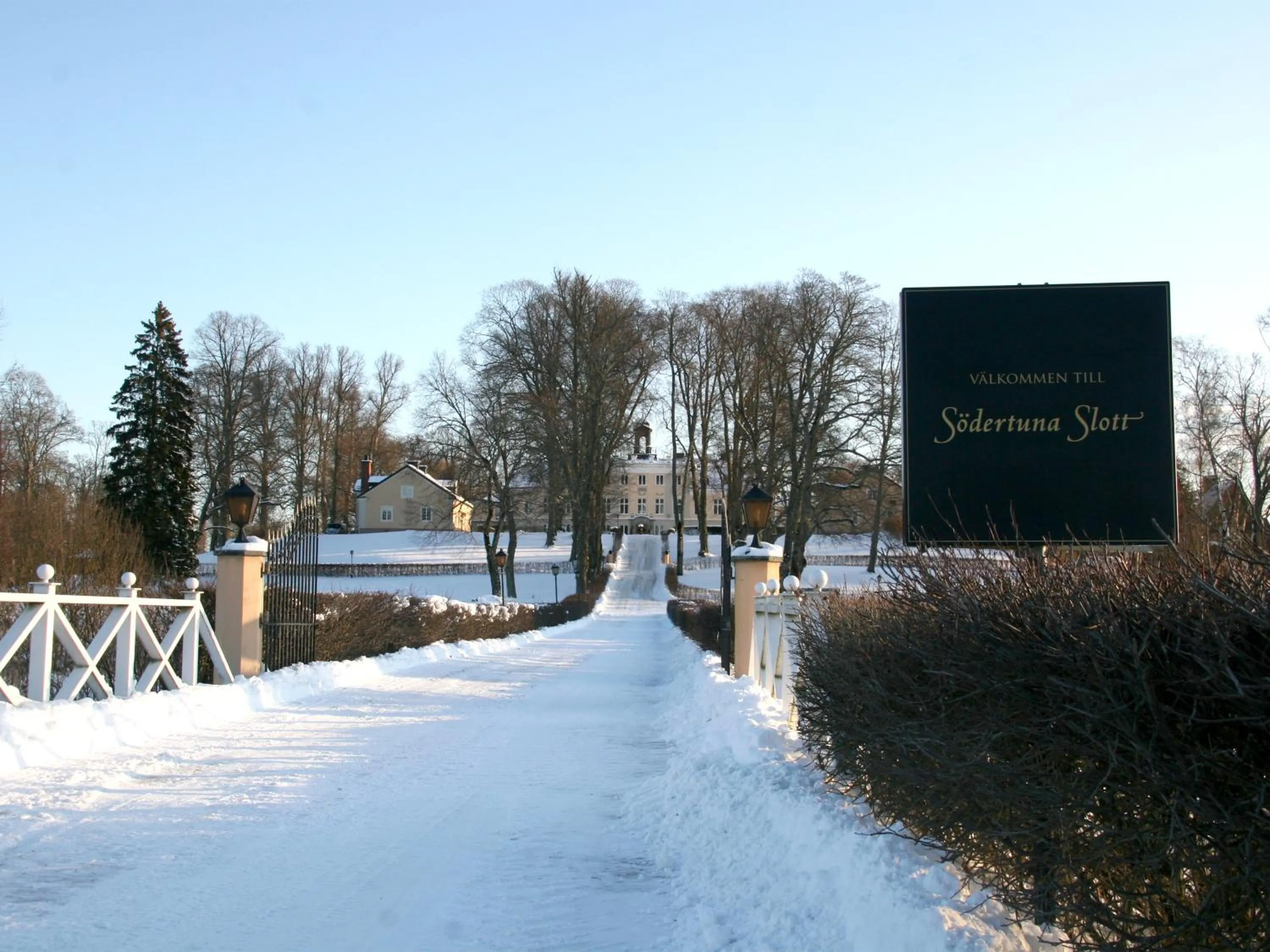 Winter in Södertuna Slott