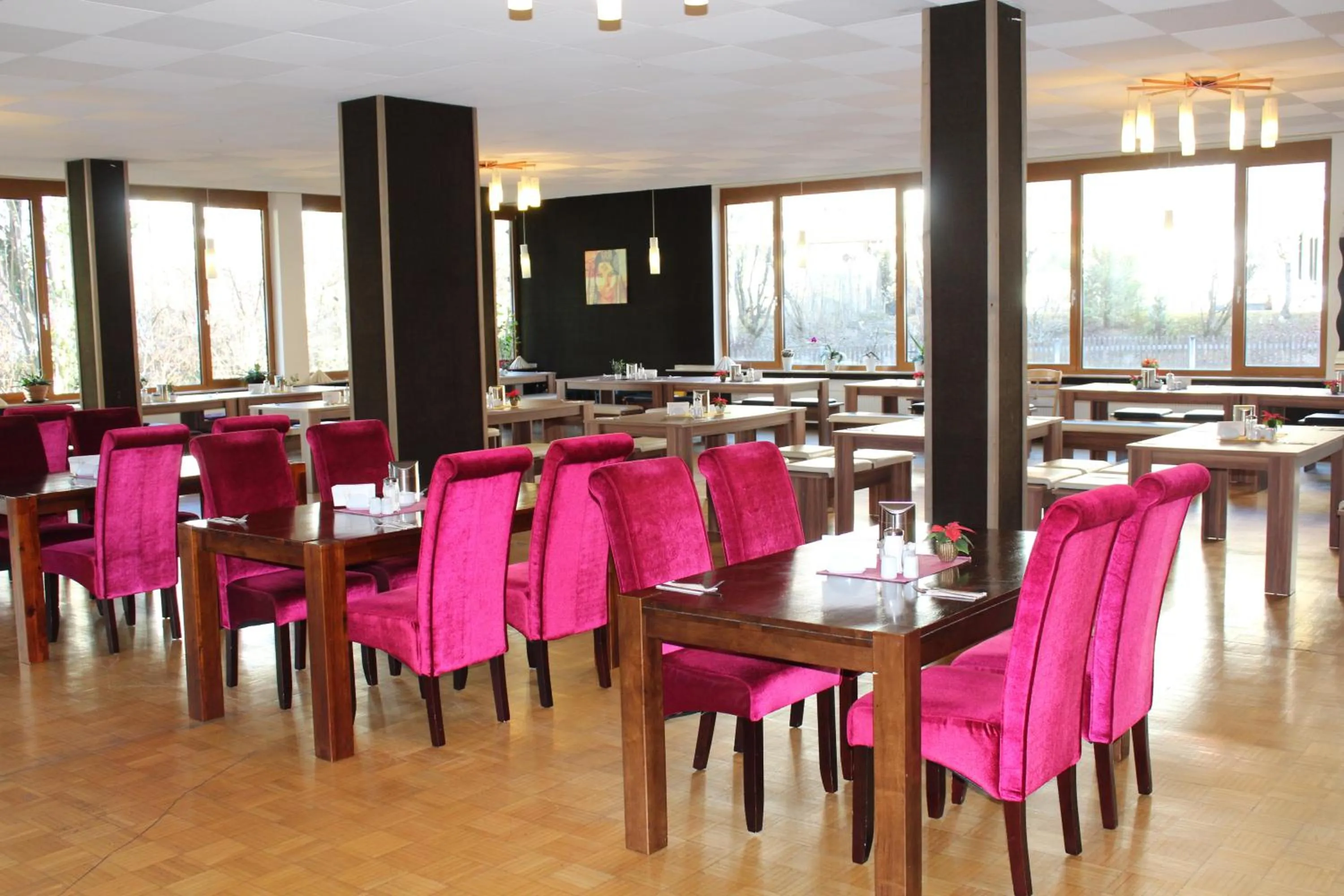 Restaurant/places to eat in Hotel Atlas Sport