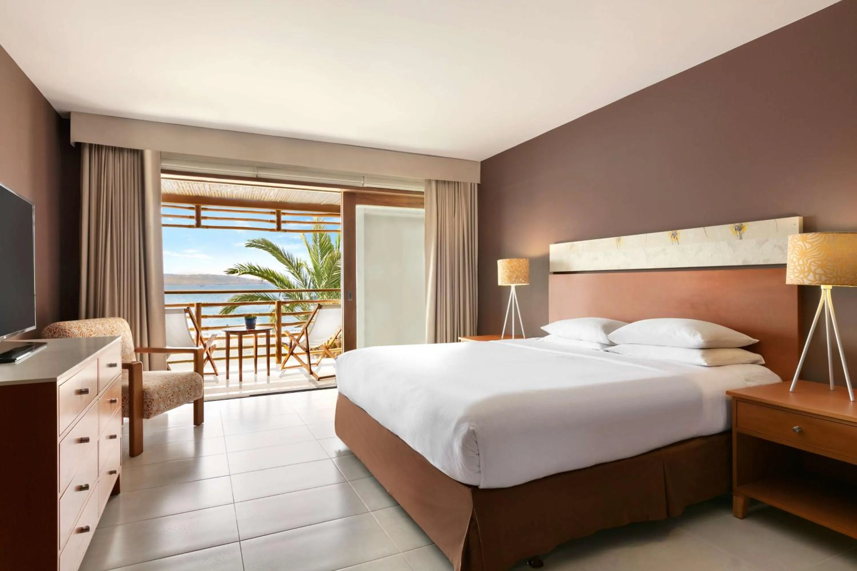 Bed in The Legend Paracas Resort, a Destination by Hyatt Hotel