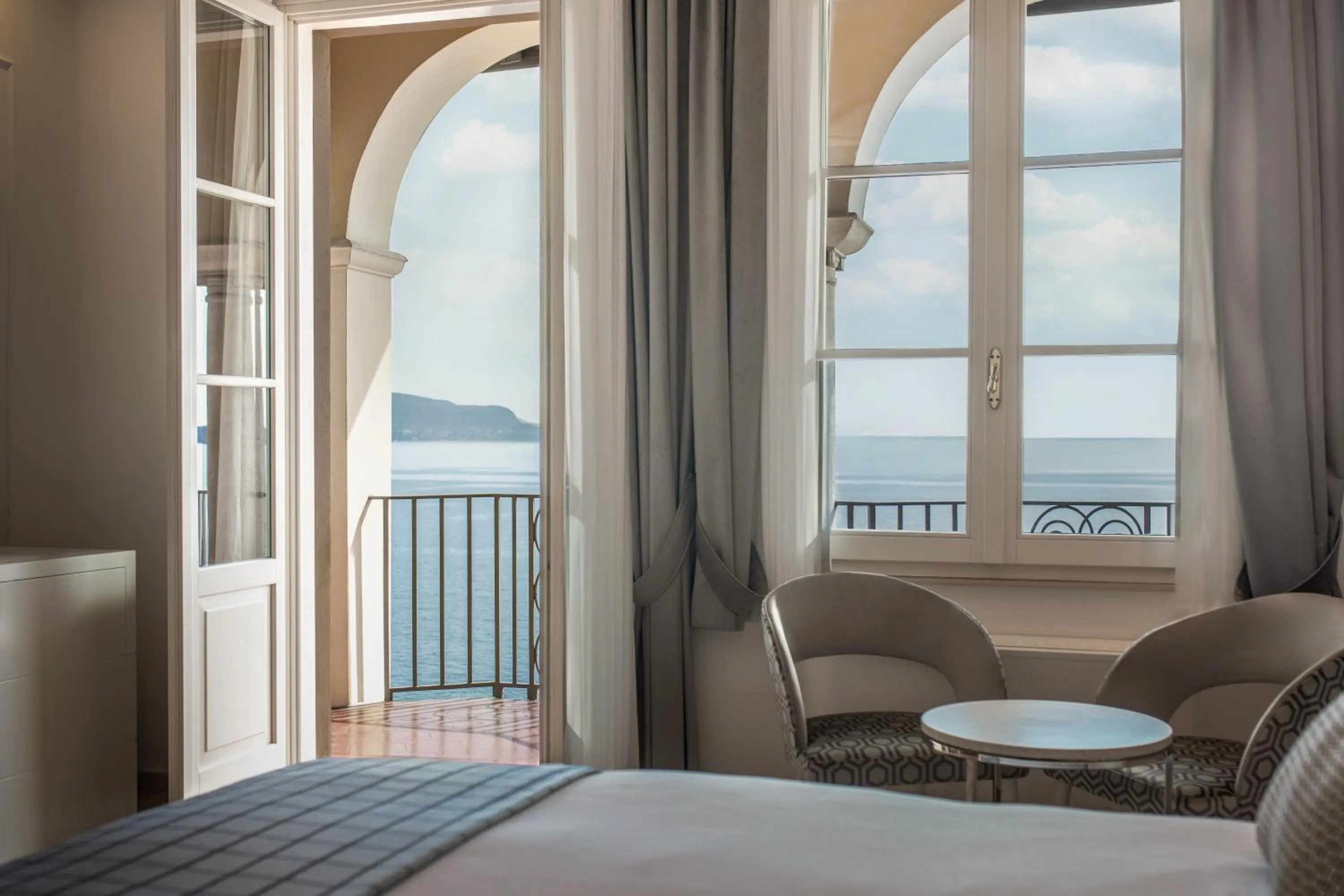 Balcony/Terrace, Bed in Grand Hotel Fasano