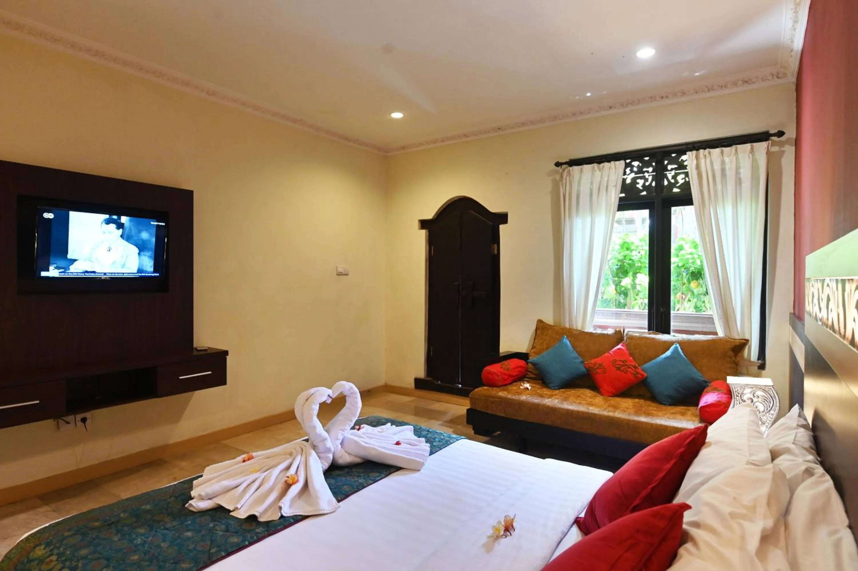 Bedroom, Bed in Puri Dewa Bharata Hotel & Villas