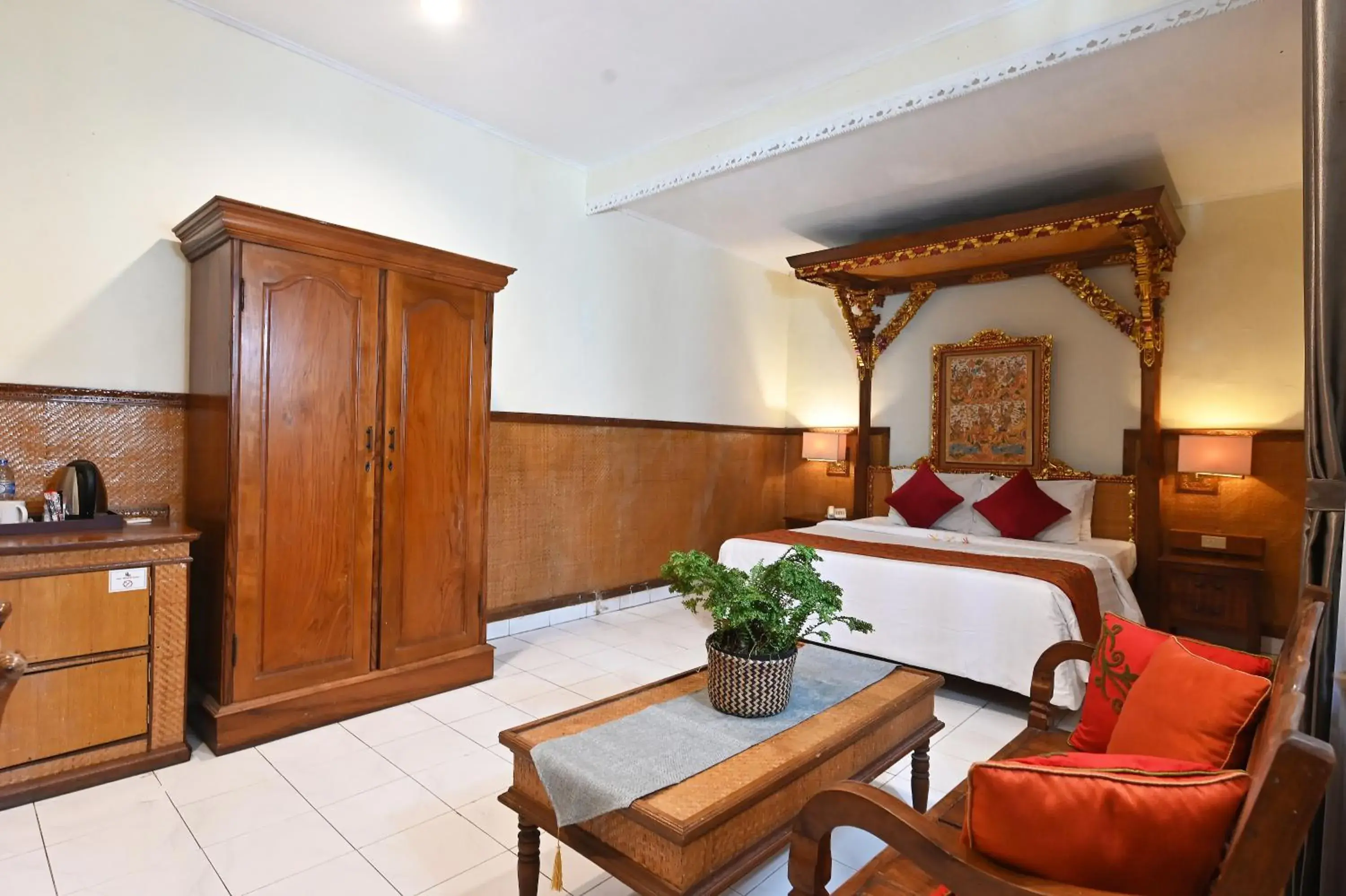 Deluxe Double Room in Puri Dewa Bharata Hotel & Villas Deluxe Double Room in Puri Dewa Bharata Hotel & Villas