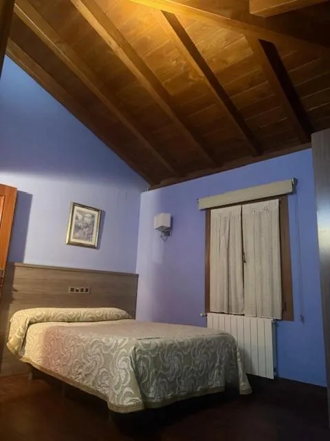 Bed in Hotel Rural Las Palmeras Muskiz