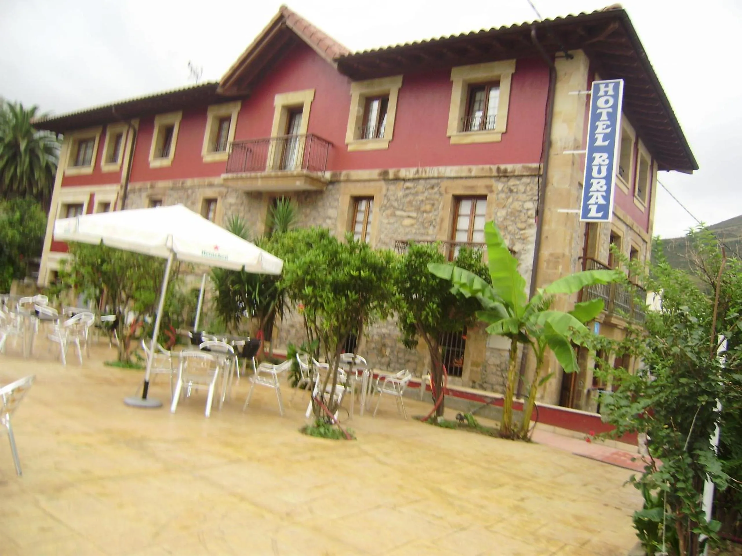 Property building in Hotel Rural Las Palmeras Muskiz