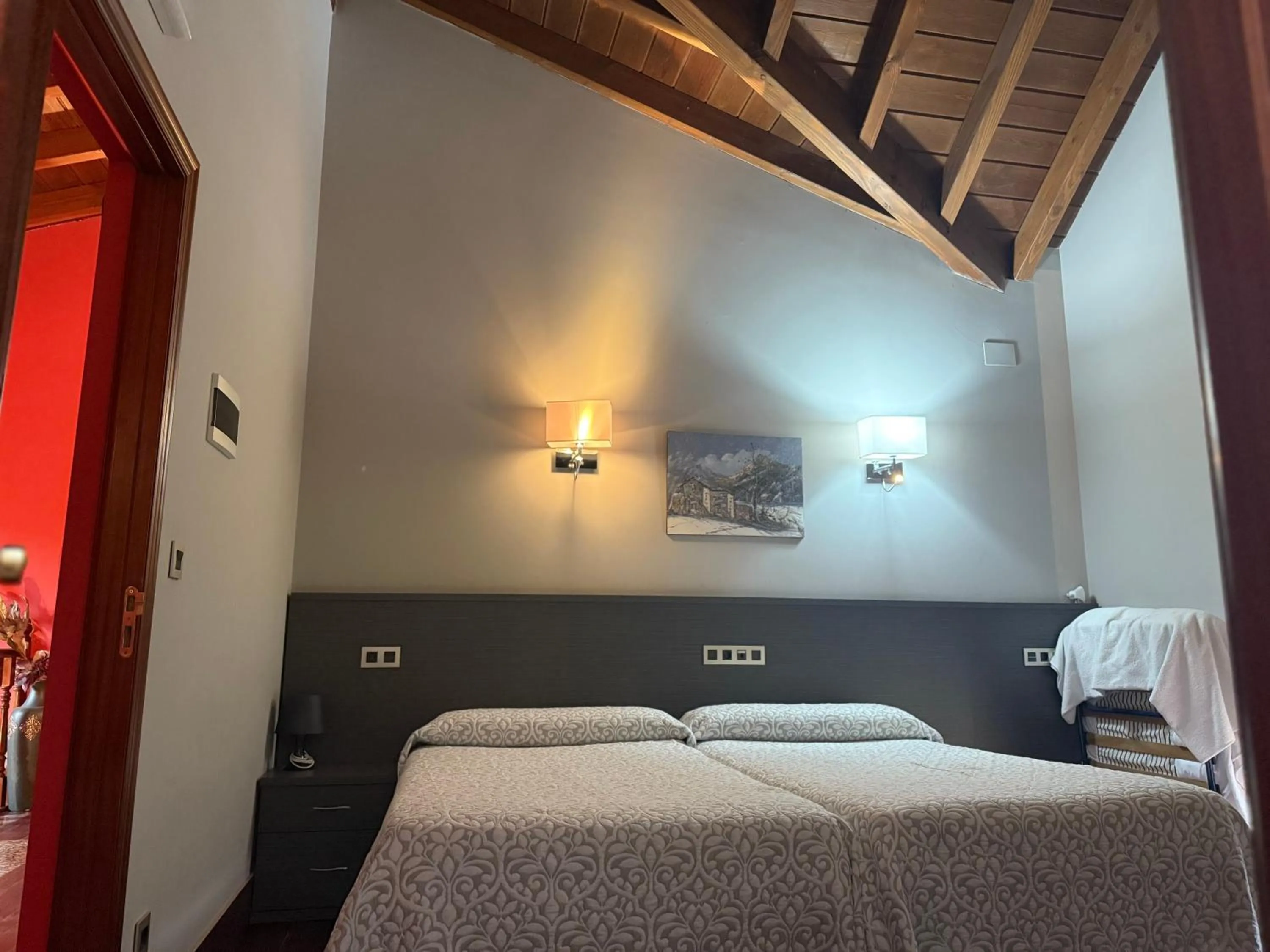 Bed in Hotel Rural Las Palmeras Muskiz