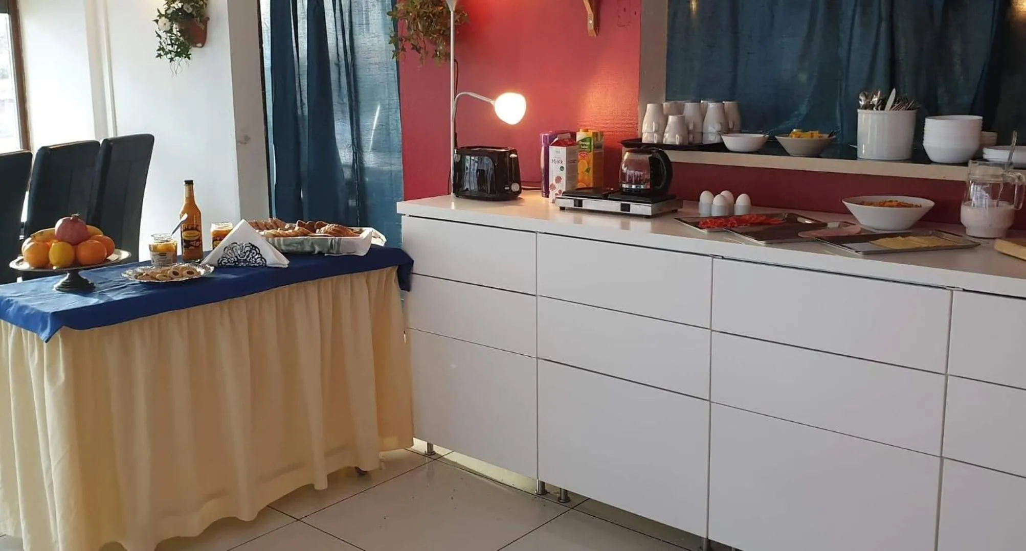 Breakfast in Hotell Skinnargården