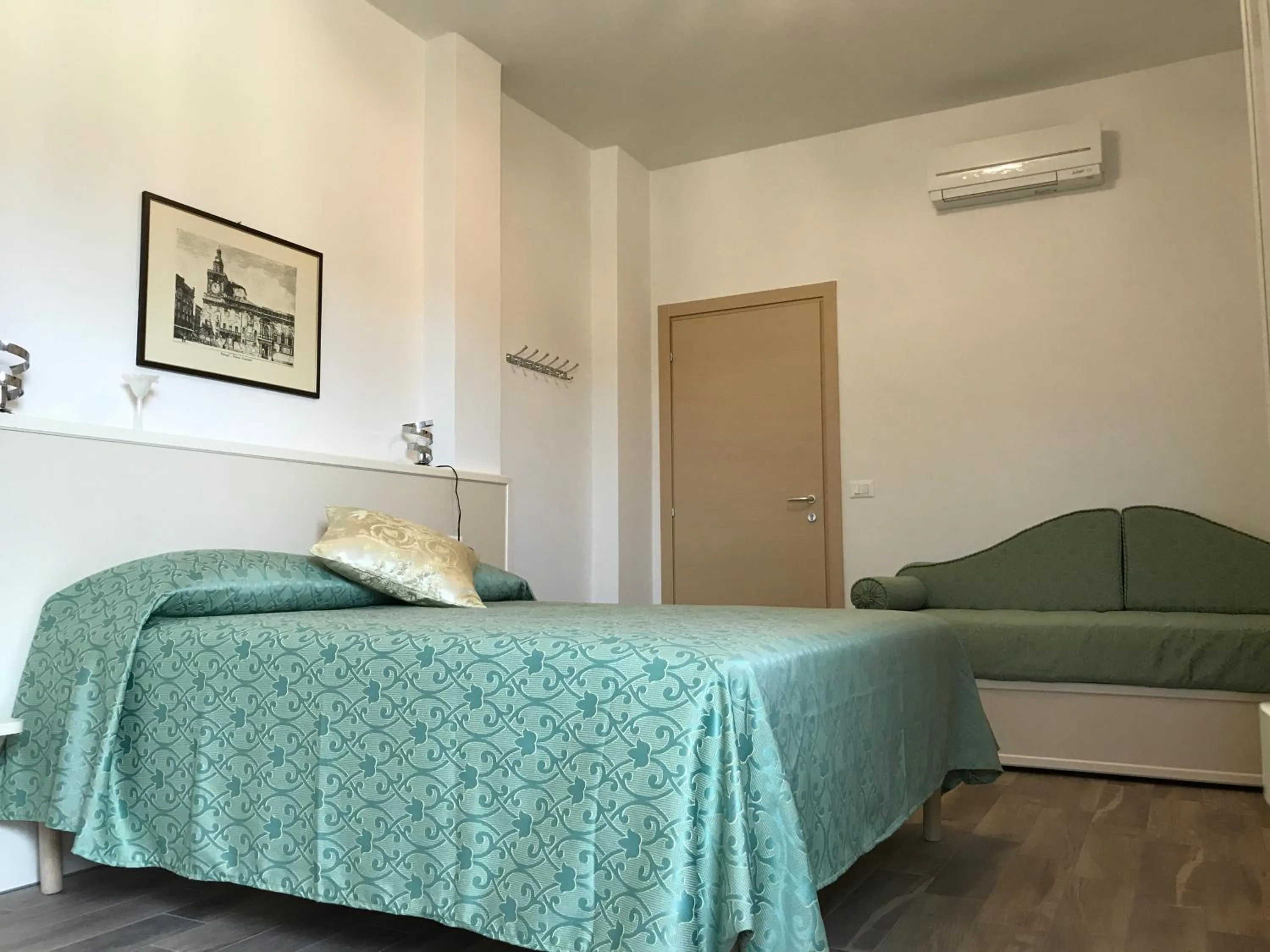 Bed in Guest House in Piazza