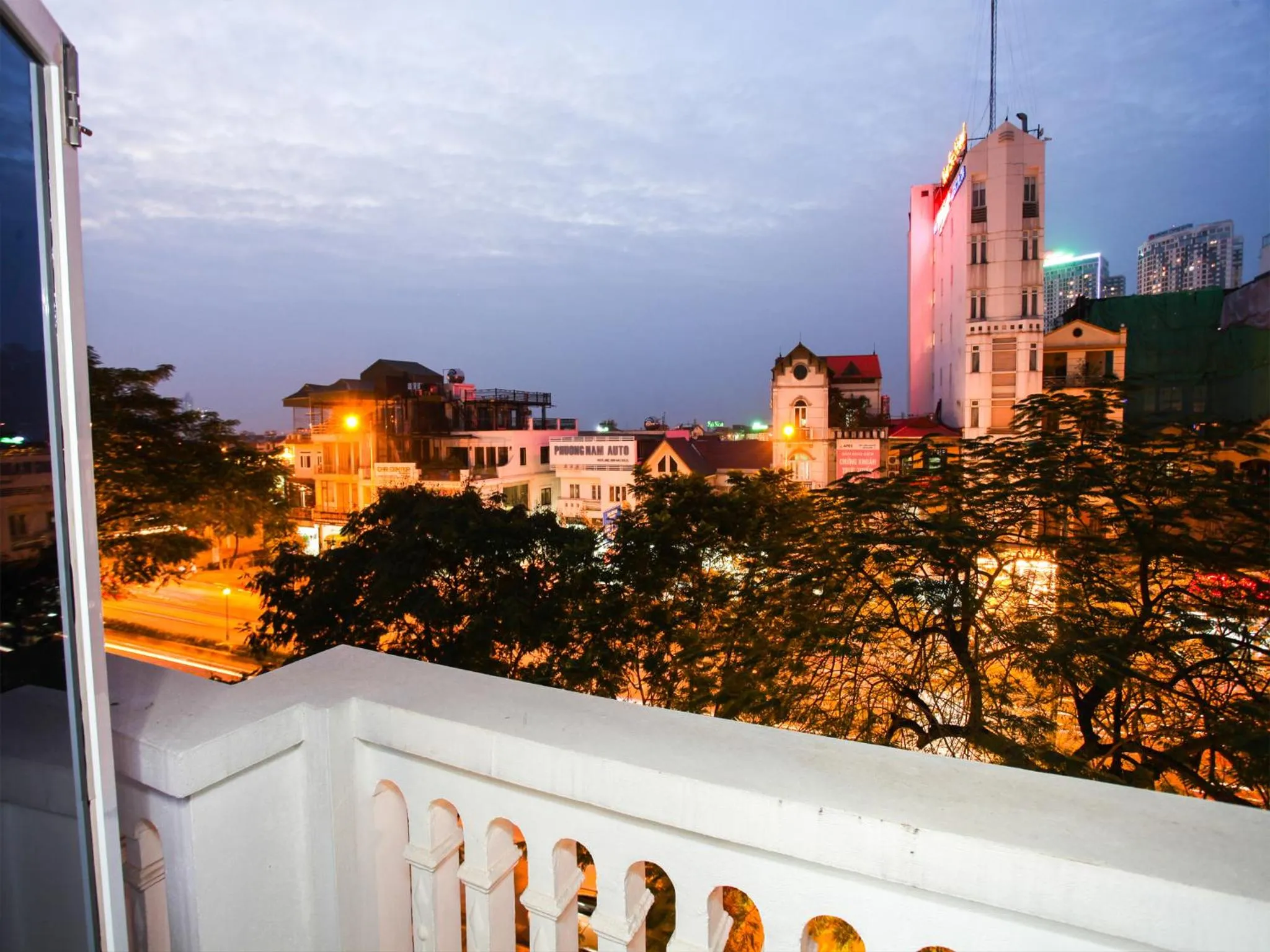 Balcony/Terrace in Phuong Trang Hotel