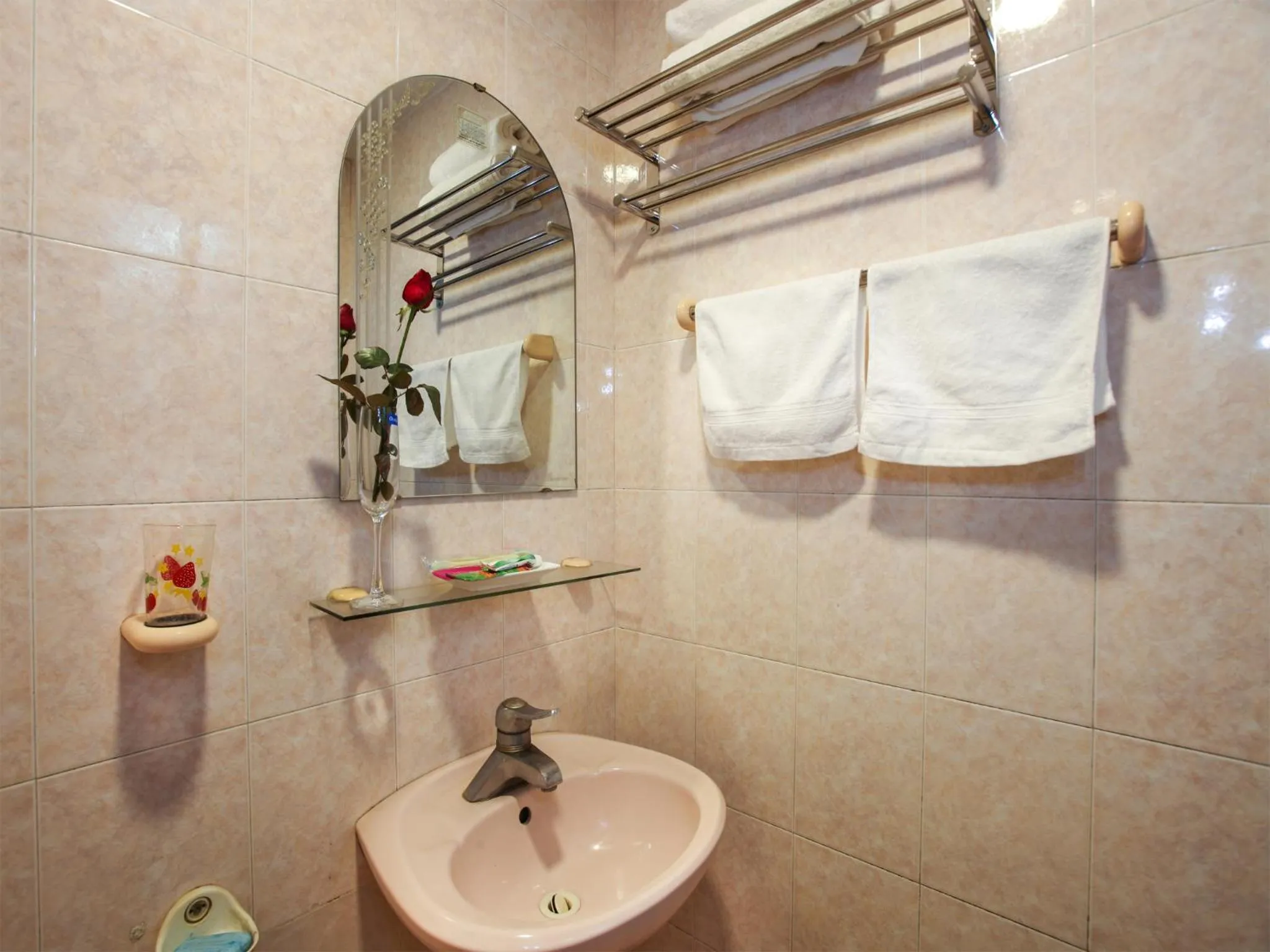 Bathroom in Phuong Trang Hotel