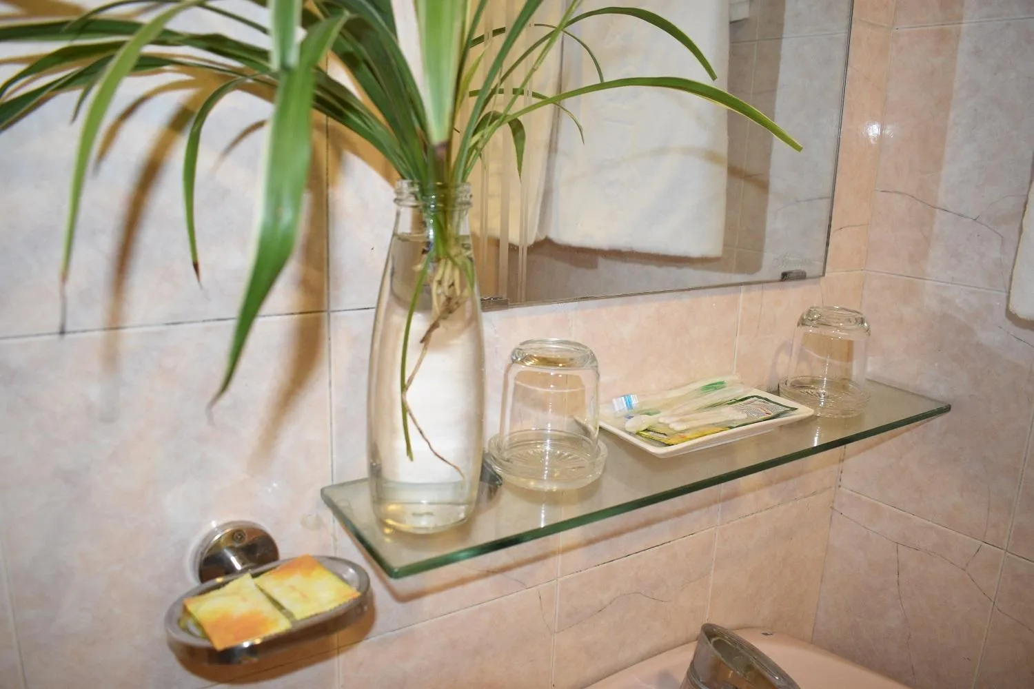 Bathroom in Phuong Trang Hotel