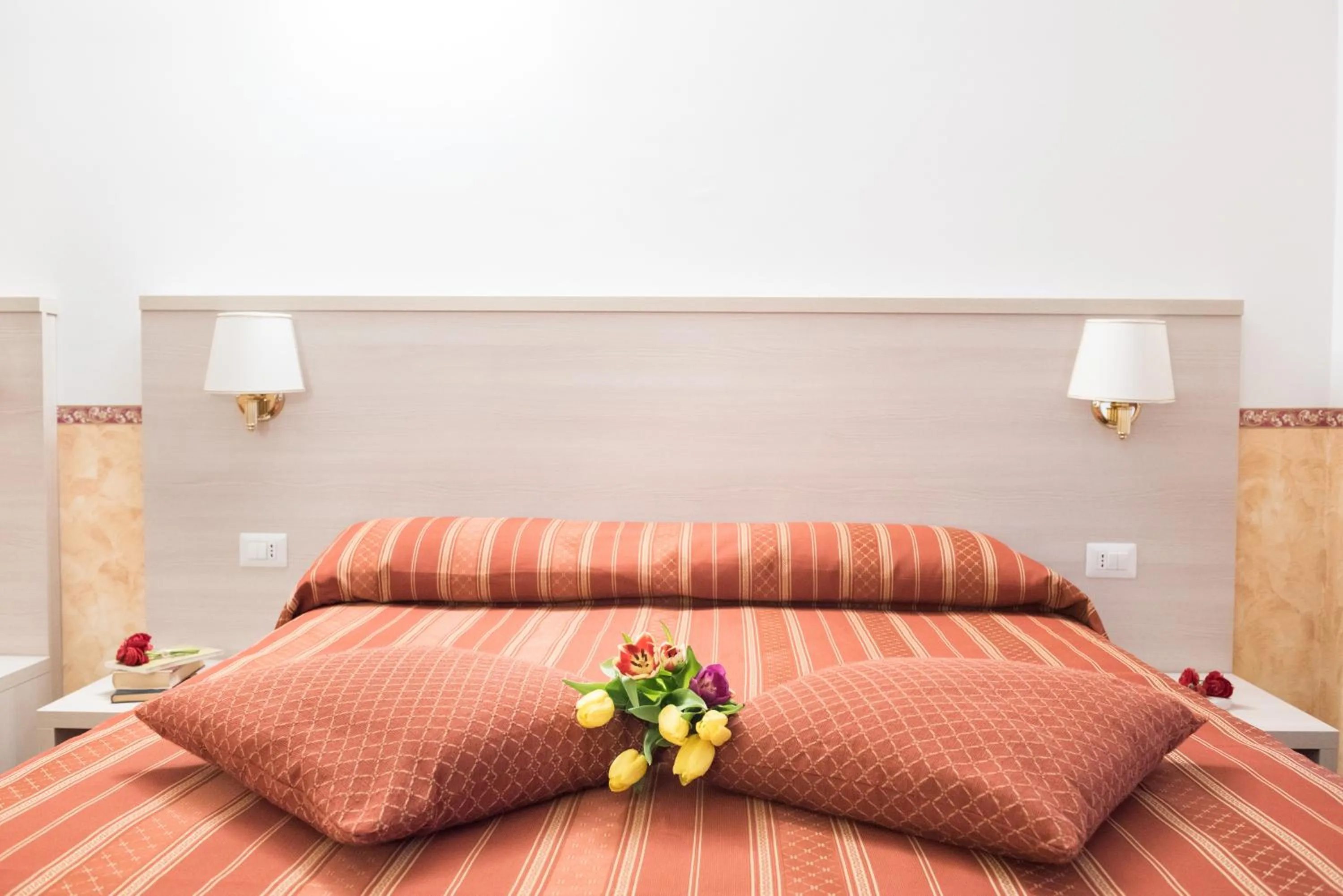 Bedroom, Bed in Domus Giulia