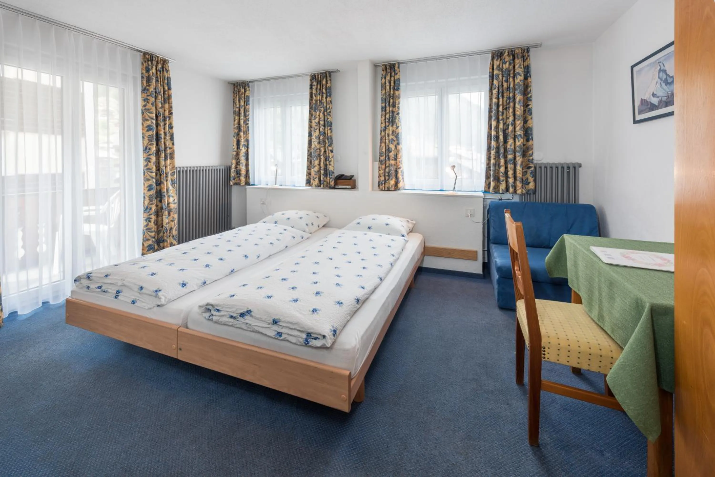 Bedroom, Bed in Hotel Rhodania