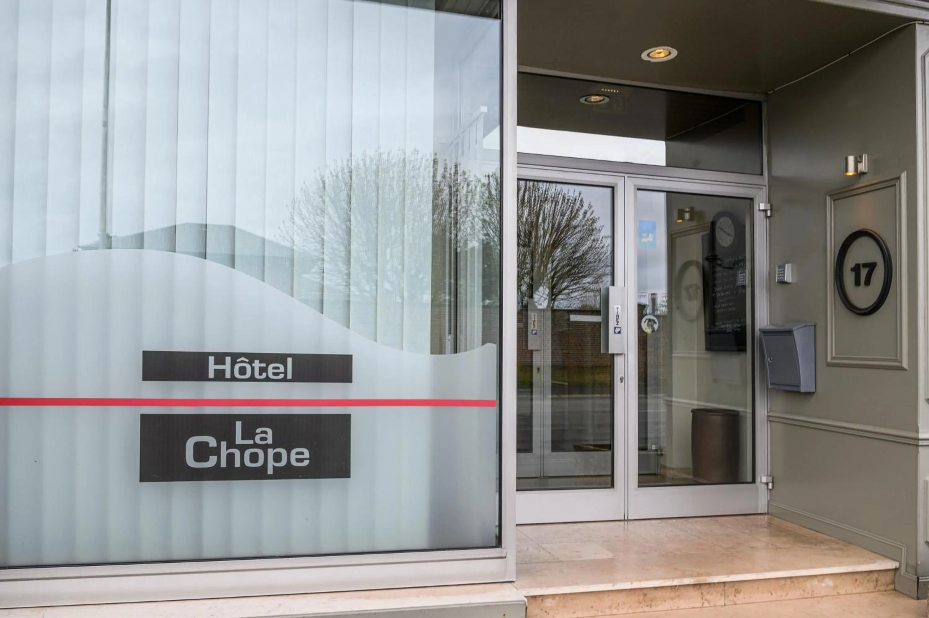Facade/entrance in Hotel La Chope