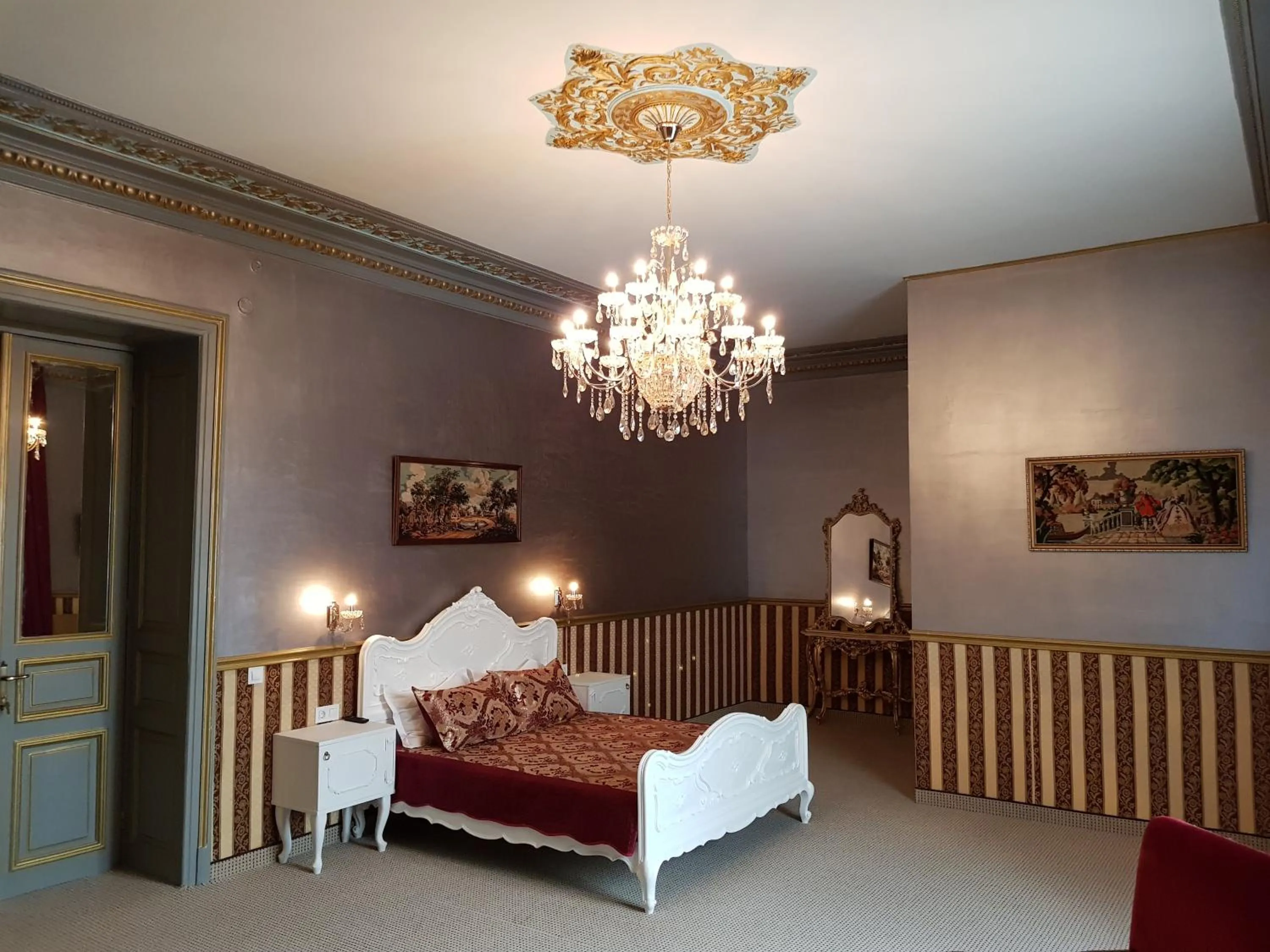 Bed in NF Palace Old City Bucharest