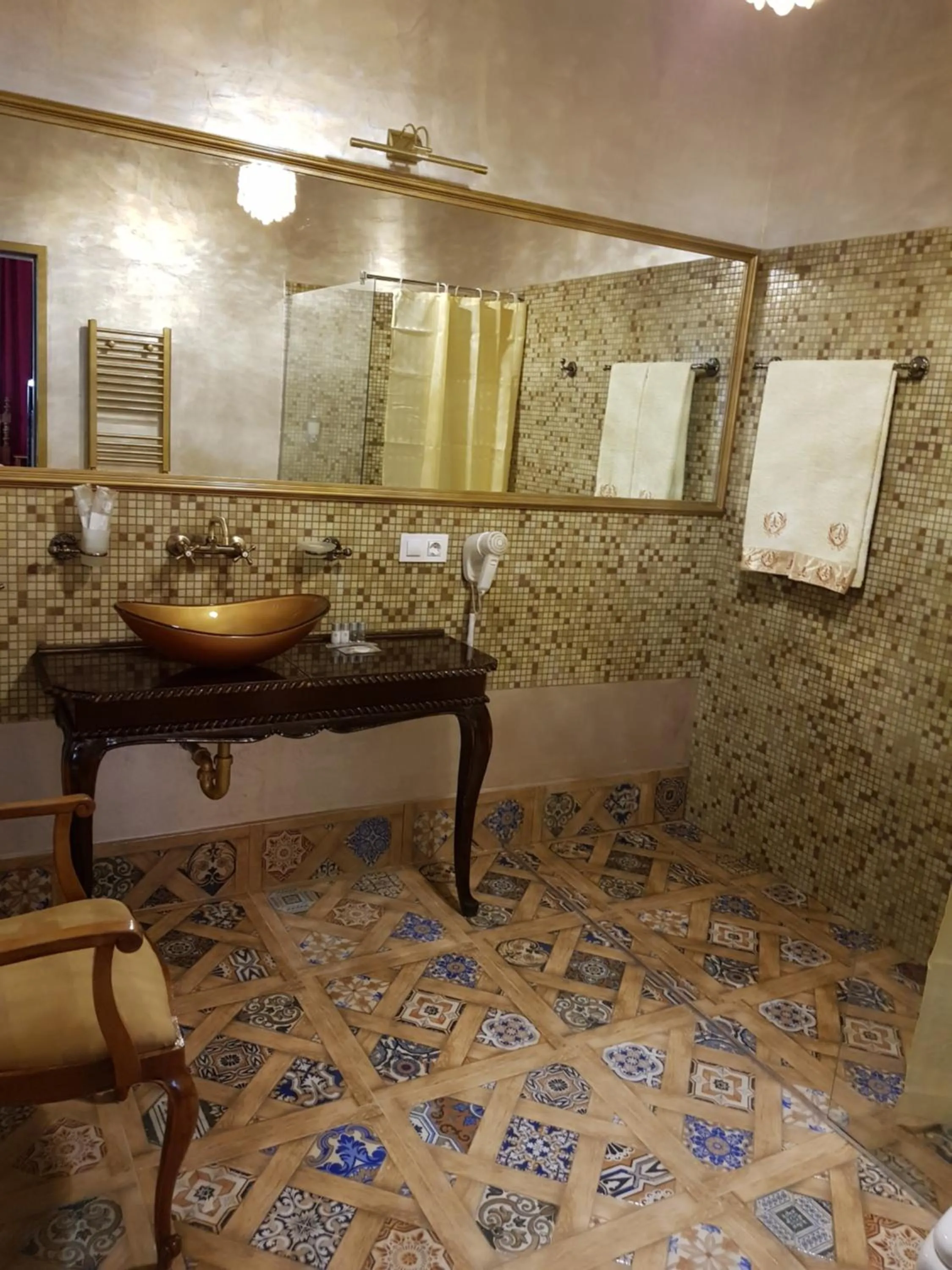 NF Palace Old City Bucharest