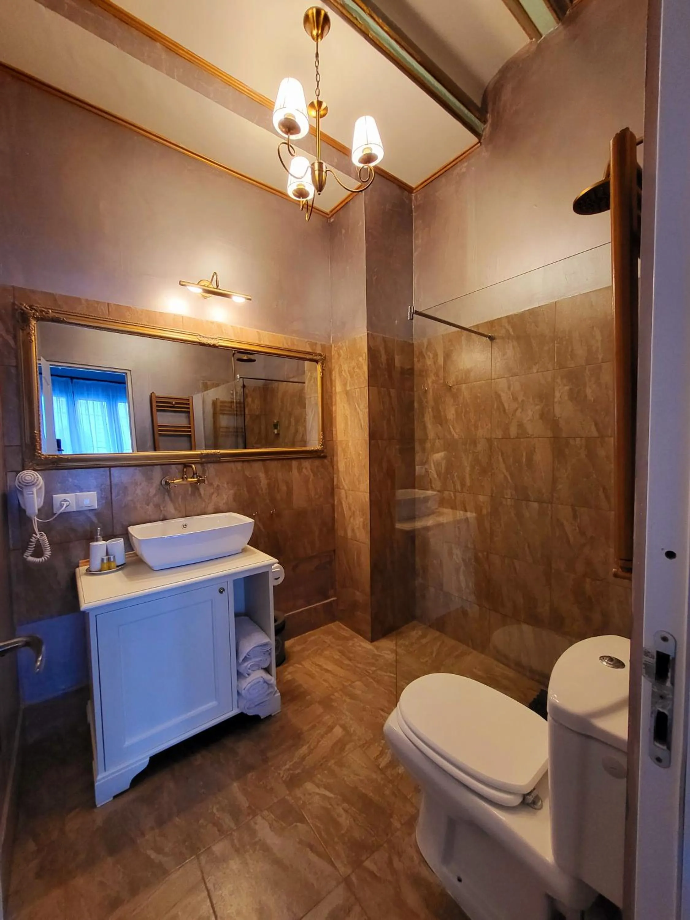 Bathroom in NF Palace Old City Bucharest