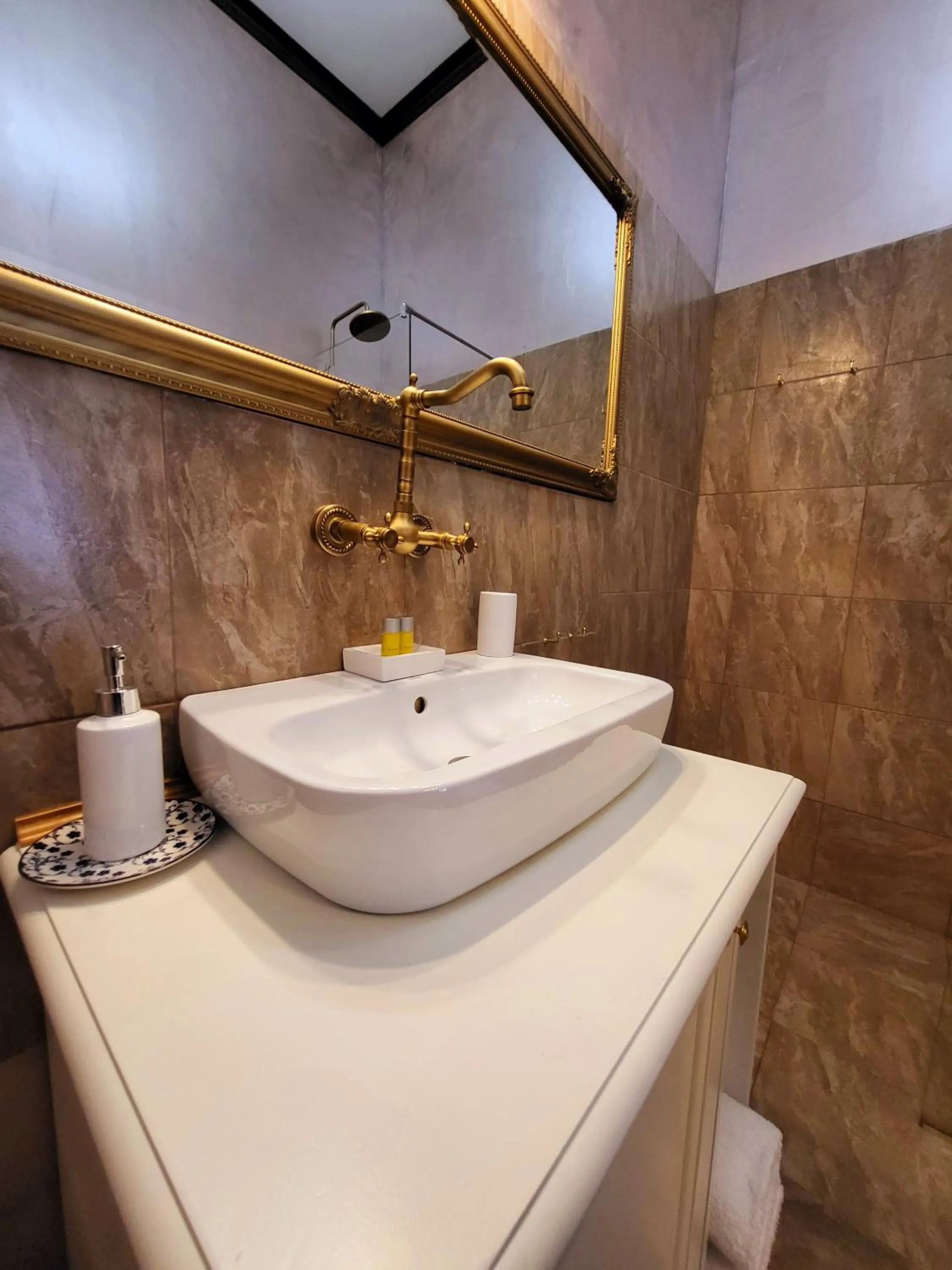 Bathroom in NF Palace Old City Bucharest