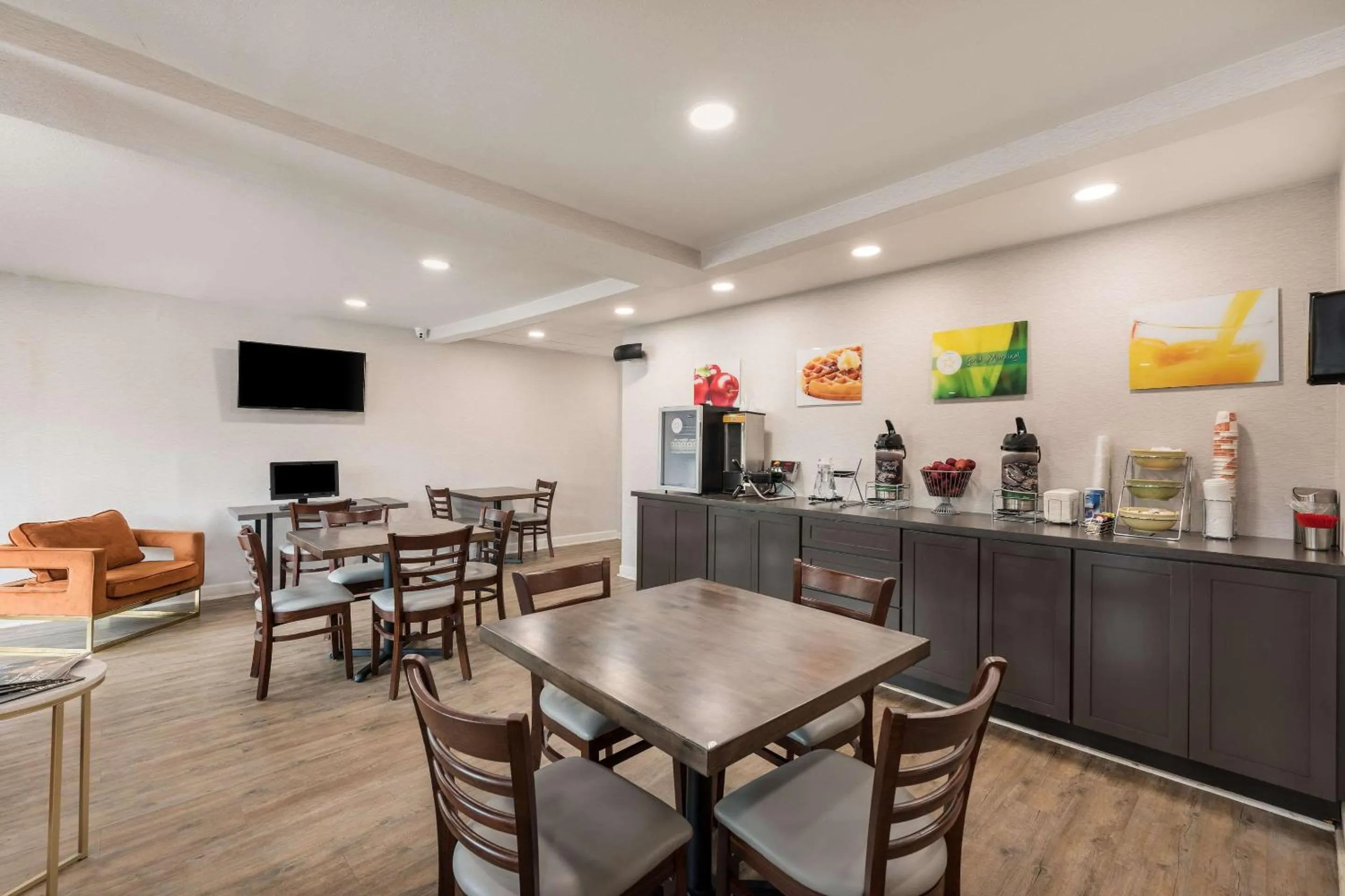 Breakfast in Quality Inn Gastonia East