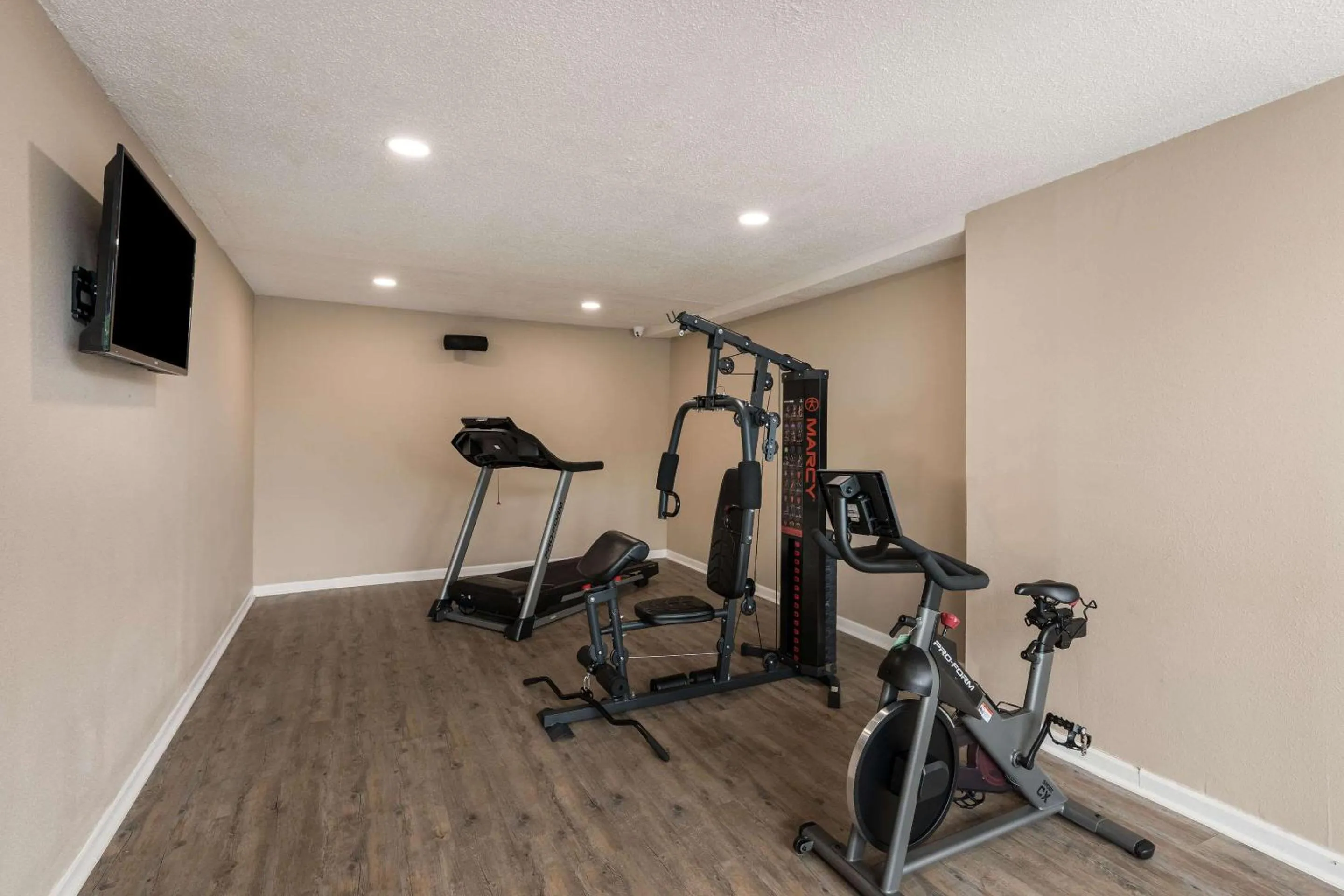 Fitness centre/facilities in Quality Inn Gastonia East