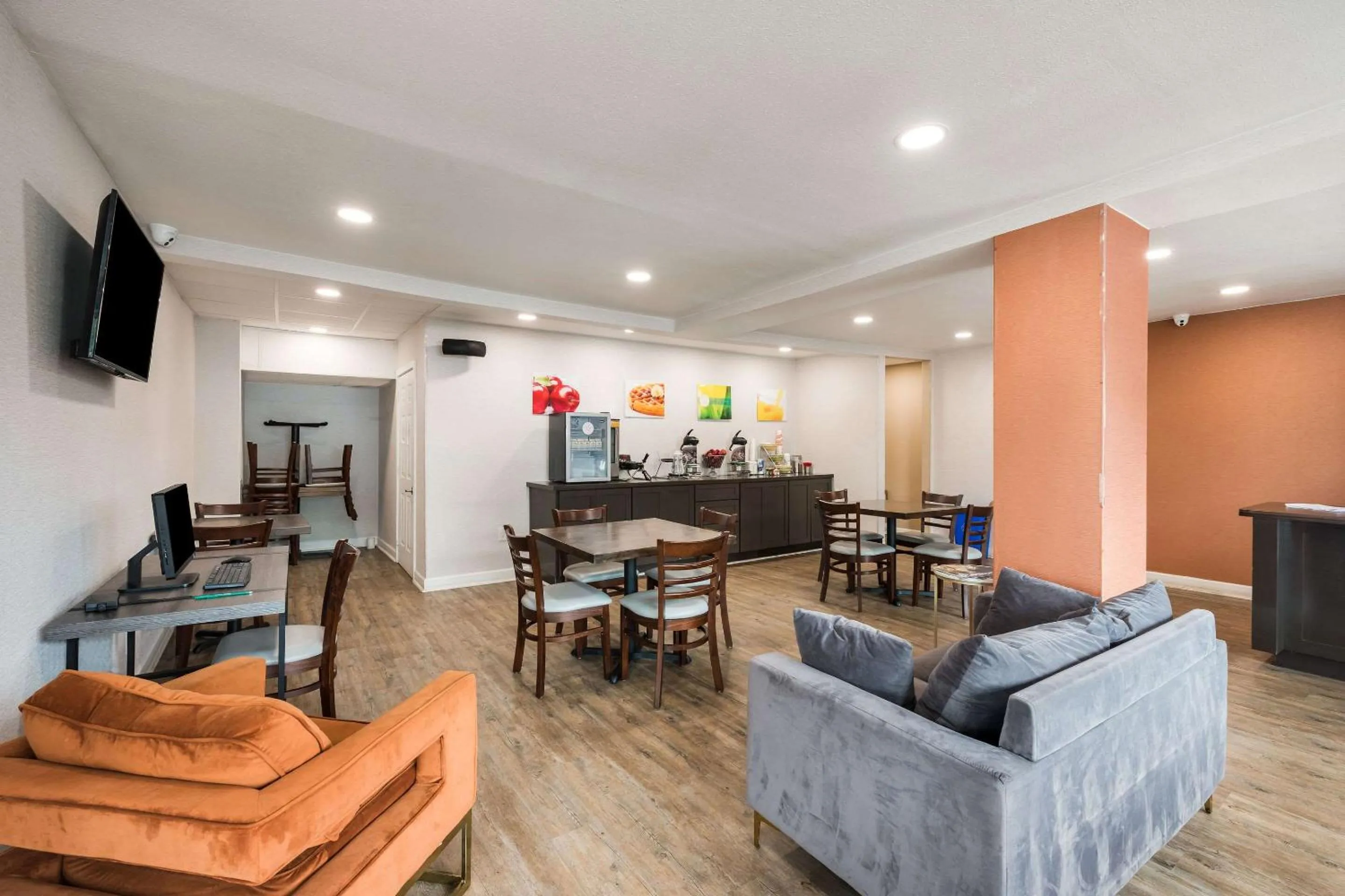 Lobby or reception in Quality Inn Gastonia East